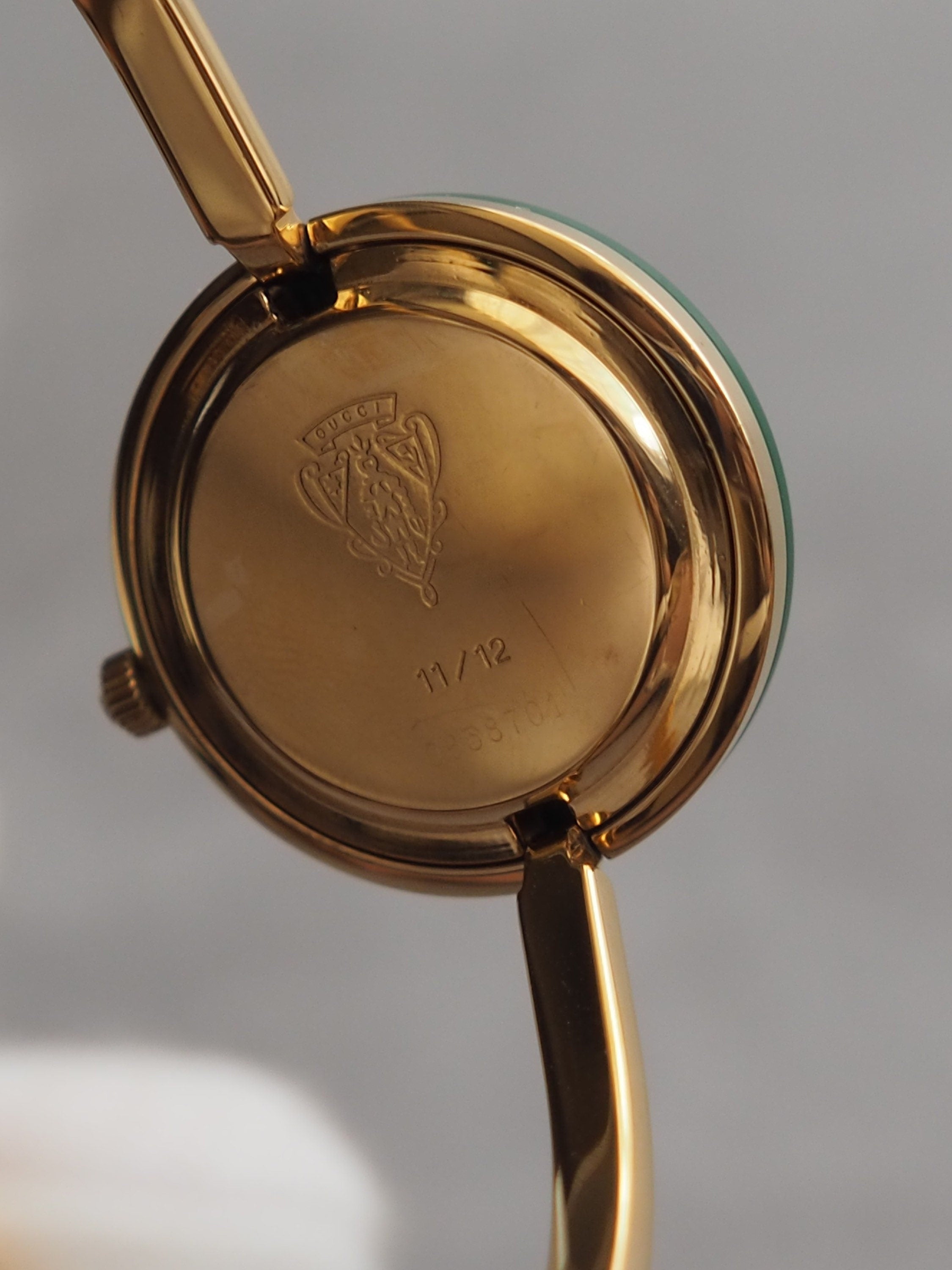 GUCCI Change Bezel Watch 12 colors Bangle Wristwatch Accessories Gold