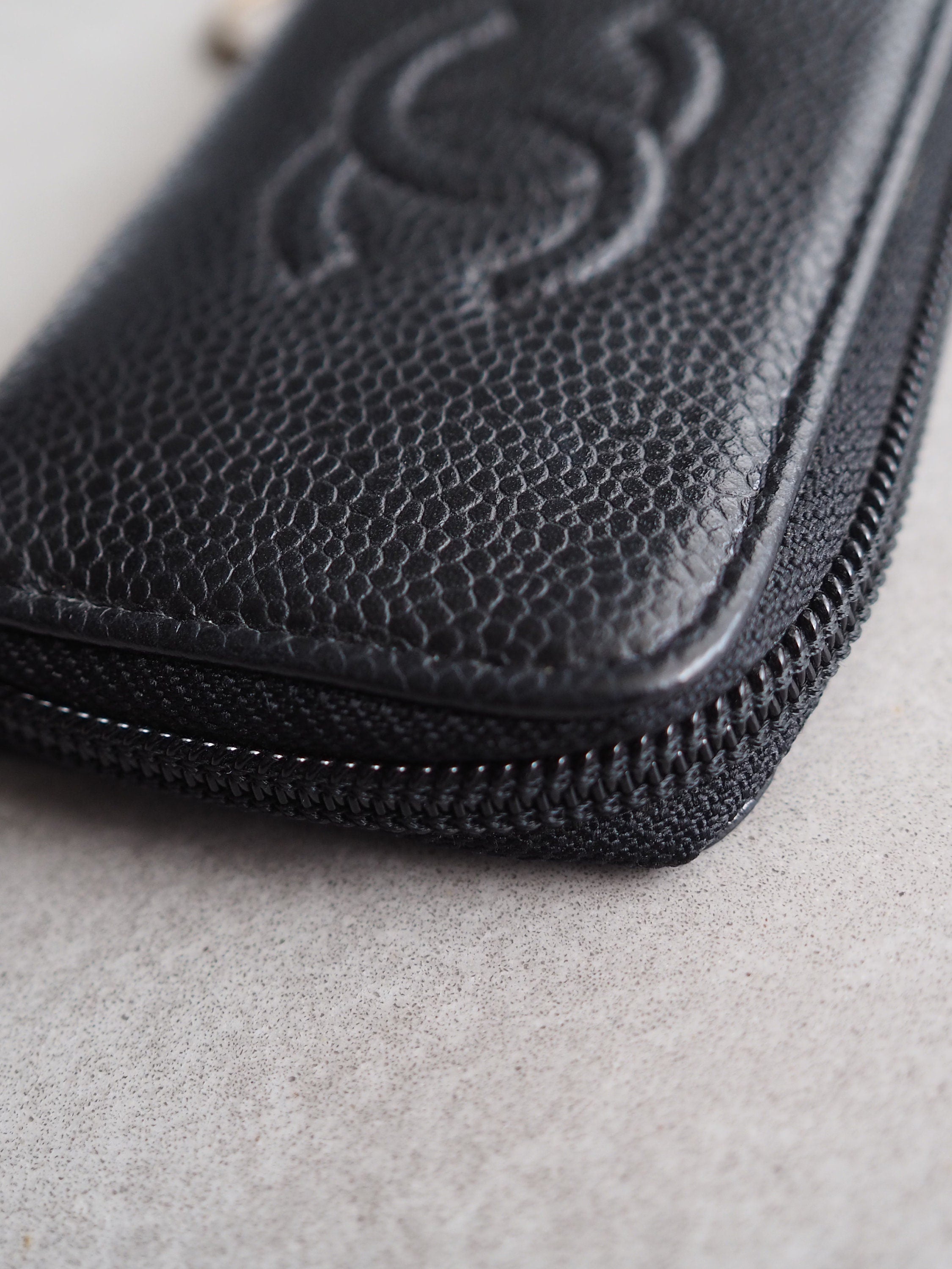 CHANEL COCO Coin Case Purse Key chain Caviar Skin Leather Black Authentic Vintage Box