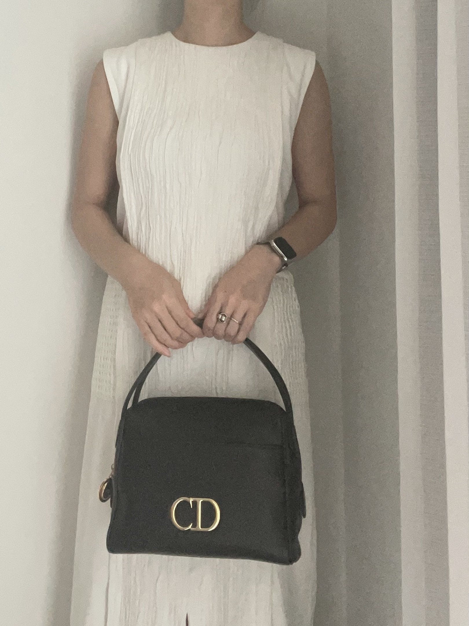 Christian Dior CD Logo Hand bag Black Leather Authentic