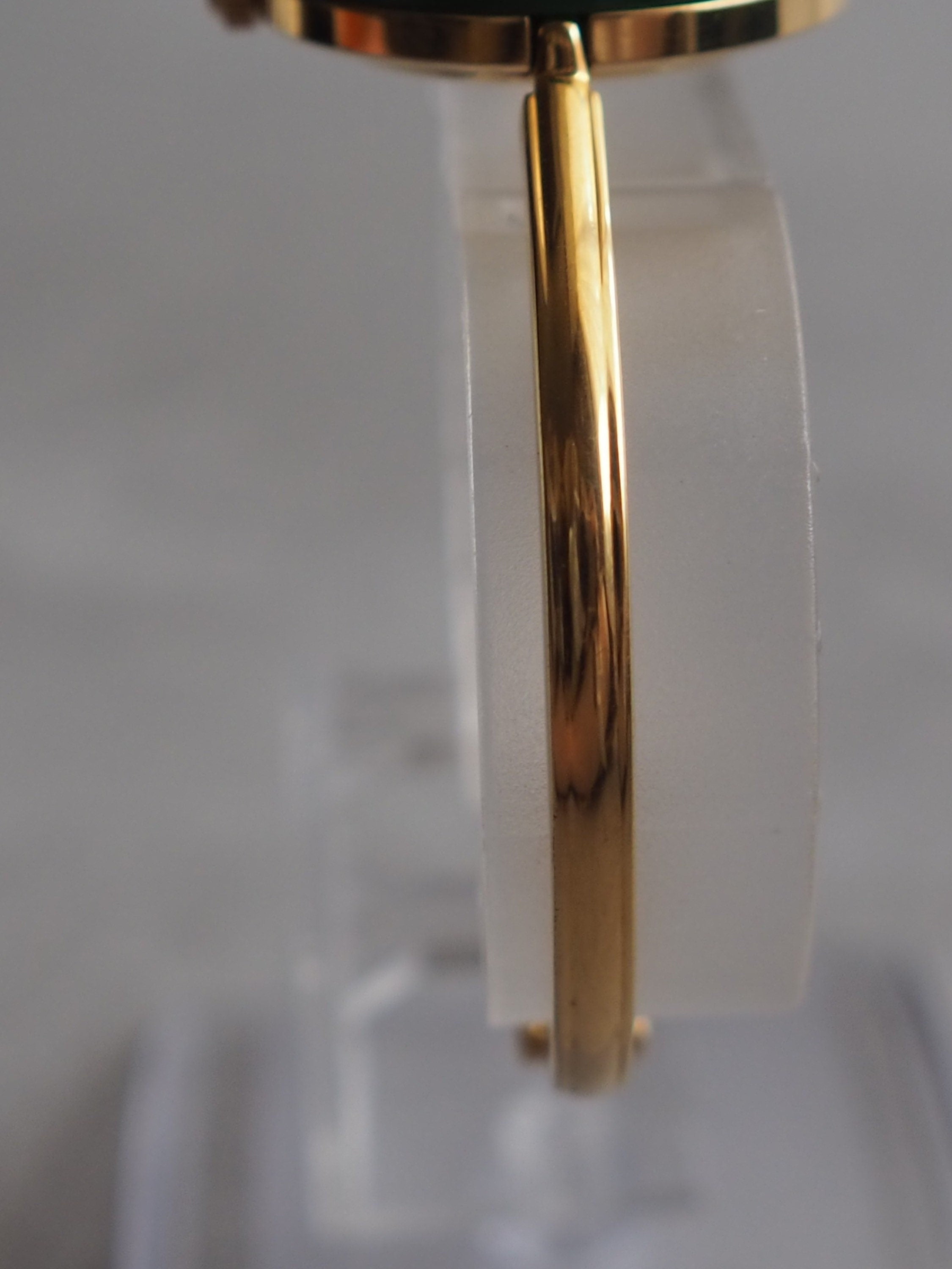 GUCCI Change Bezel Watch 12 colors Bangle Wristwatch Accessories Gold