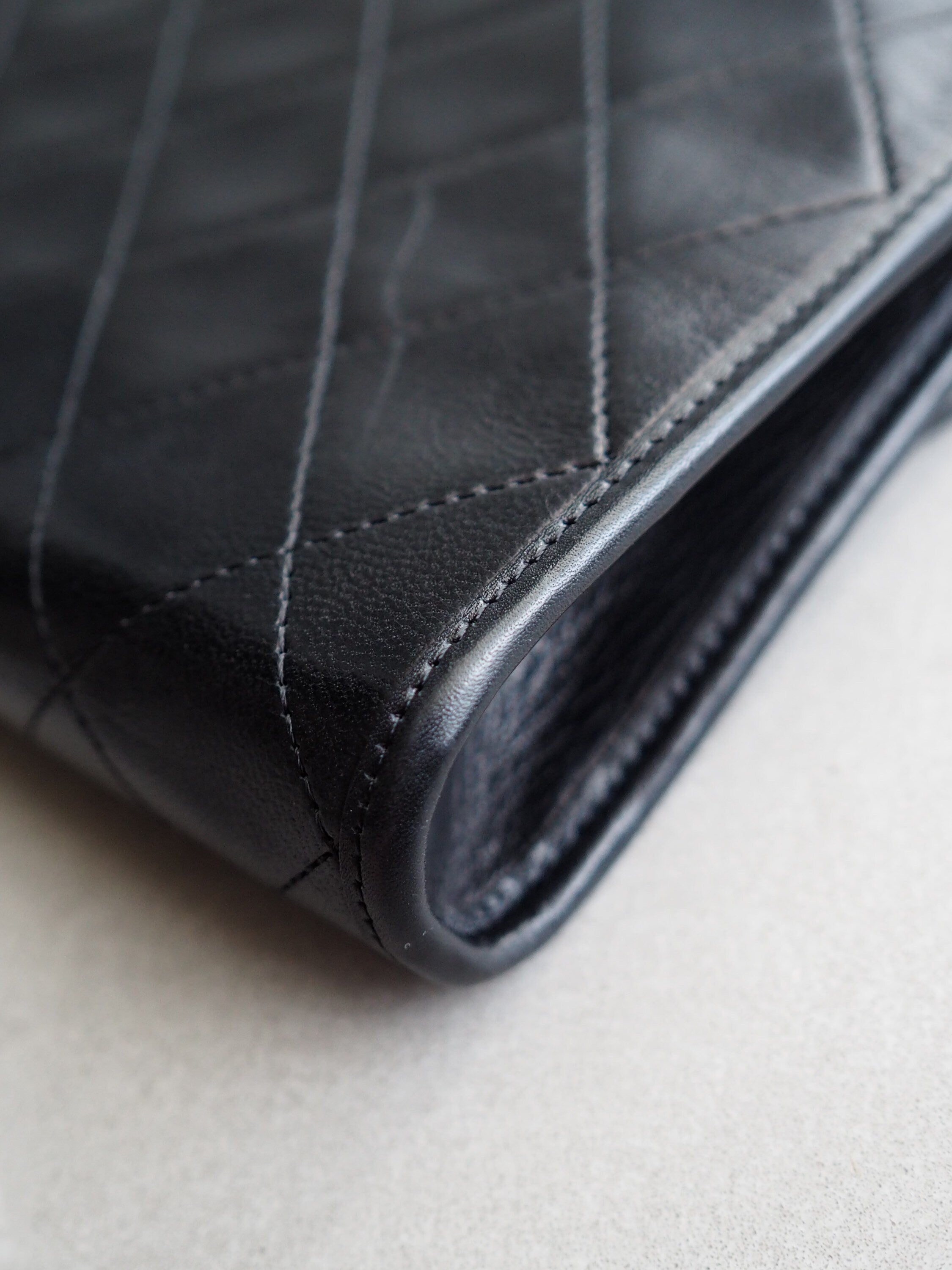 CHANEL Mini Matelasse Quilted CC Chain Shoulder Bag Black Authentic