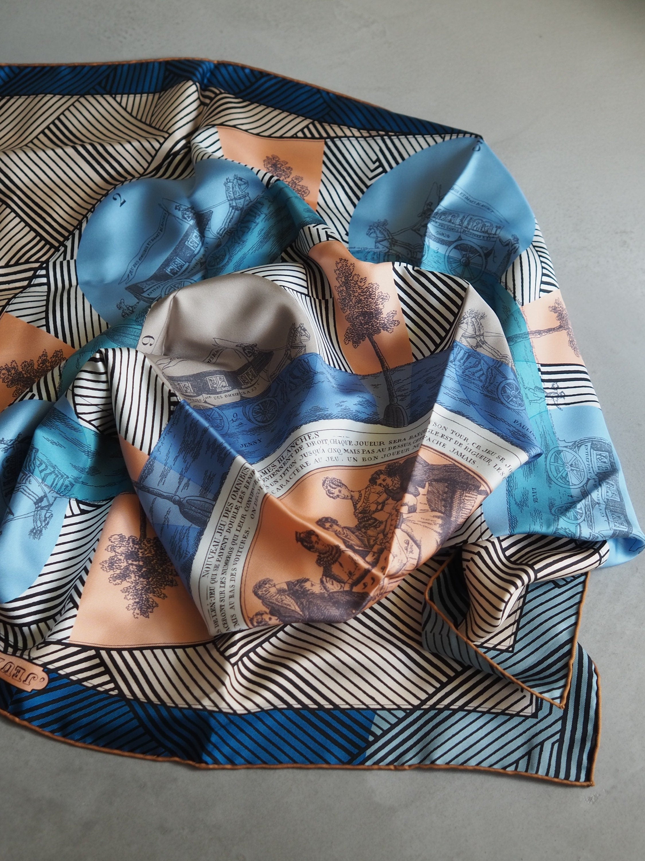 HERMES Scarf Carre 90 " jeu des omnibus et dames blanches " Blue Pink Silk Authentic