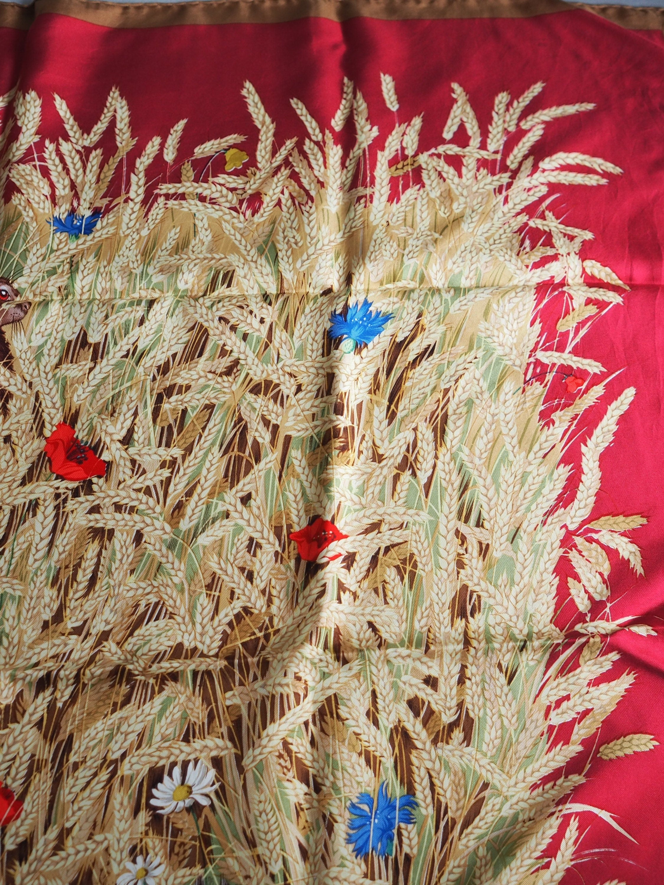 HERMES Scarf Carre 90 " Lapins Dans un Champ de " Bordeaux Silk Rabbit Vintage Authentic