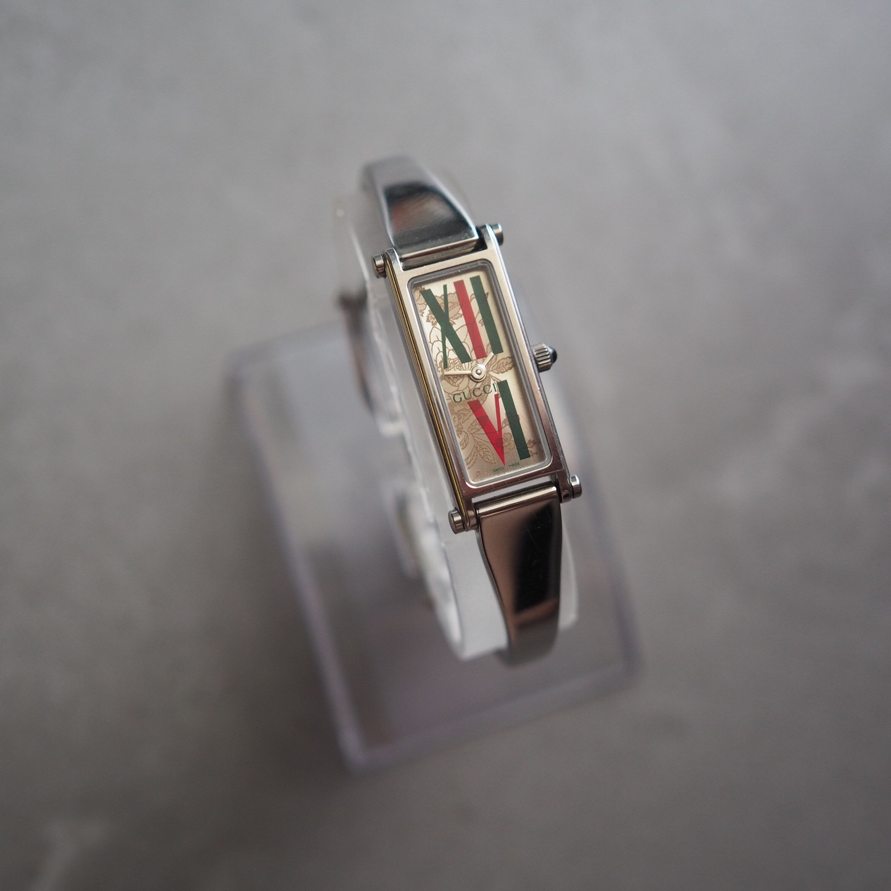 GUCCI Watch Wristwatch Silver color Flower Stainless steel