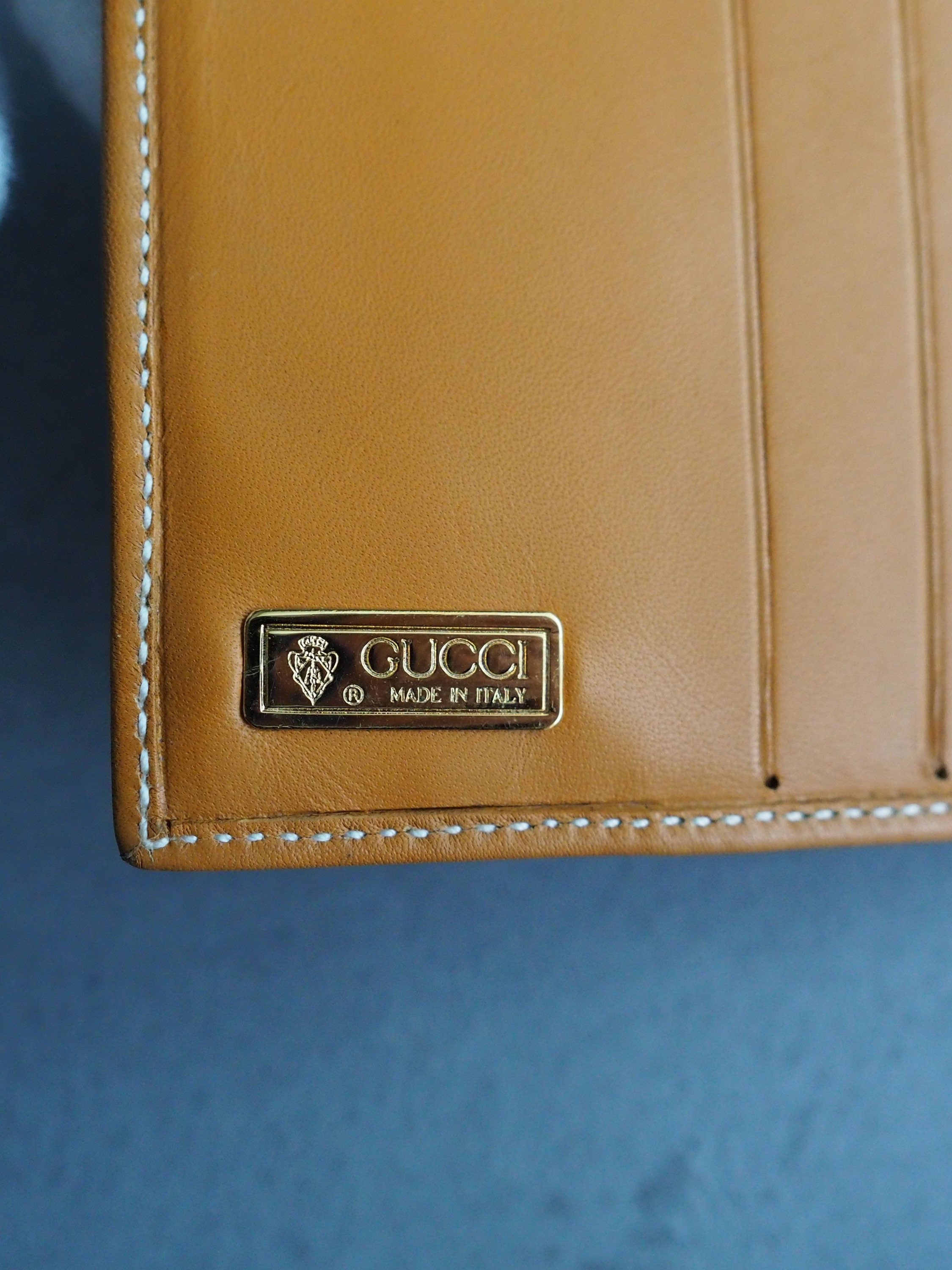 GUCCI GG Logo Wallet Shelly Line Leather PVC Bifold Mens Ladies Unisex Classic Stripe Box Authentic