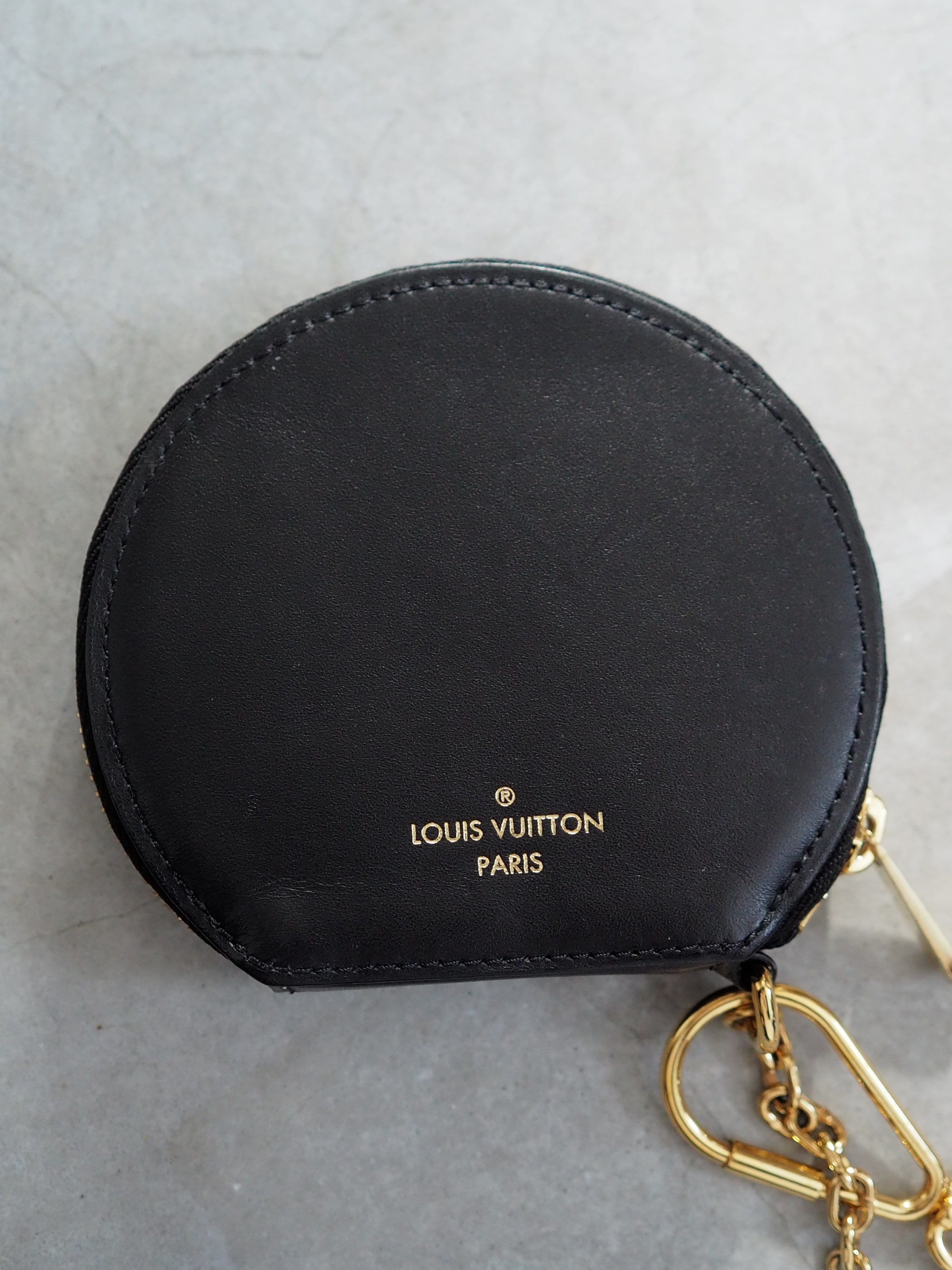 LOUIS VUITTON Monogram Micro Boite Chapeau Coin Case Chain M63597 Vintage Authentic