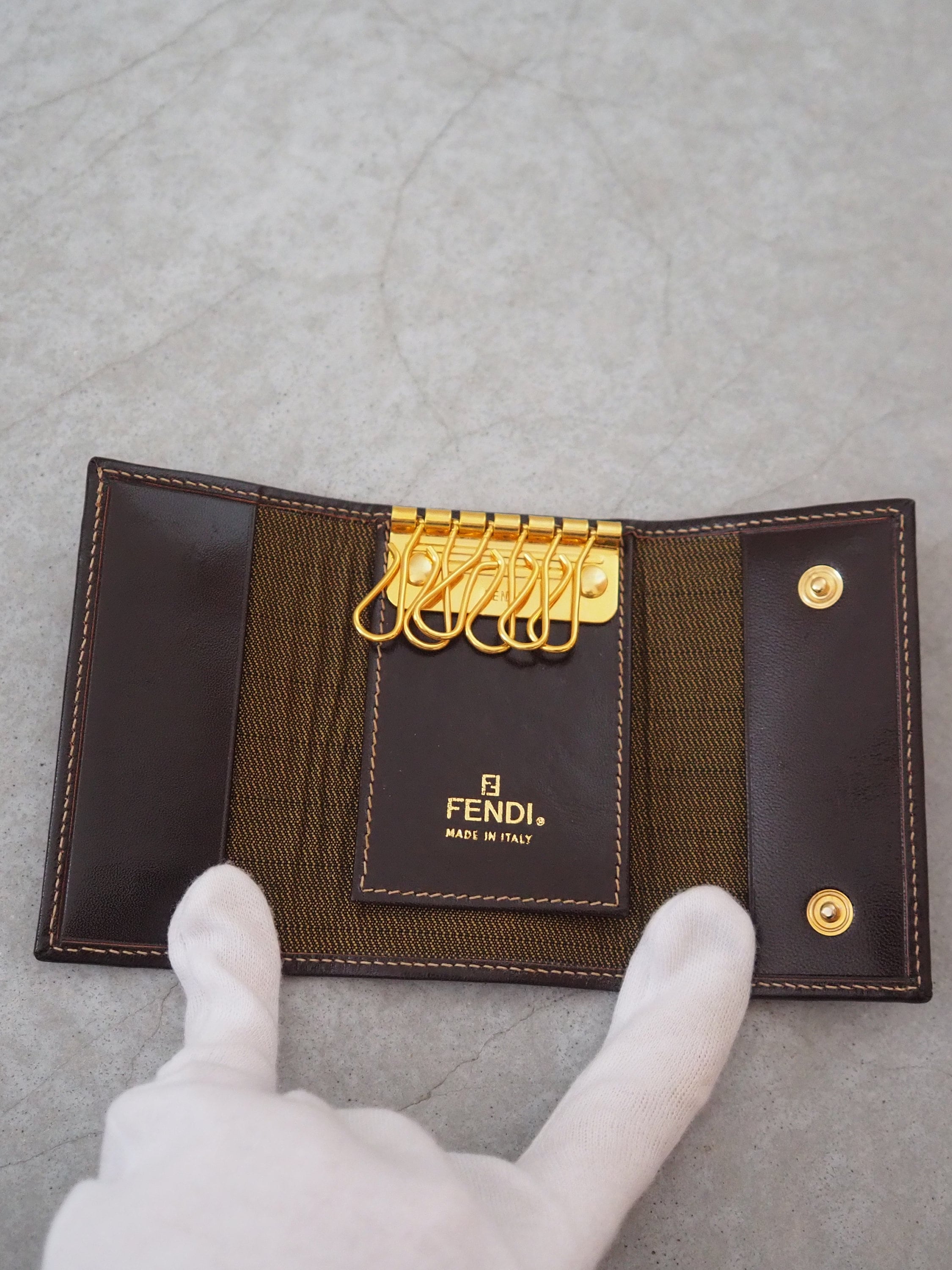 FENDI ZUCCA Key Case Purse Chain Brown Unisex Vintage Authentic