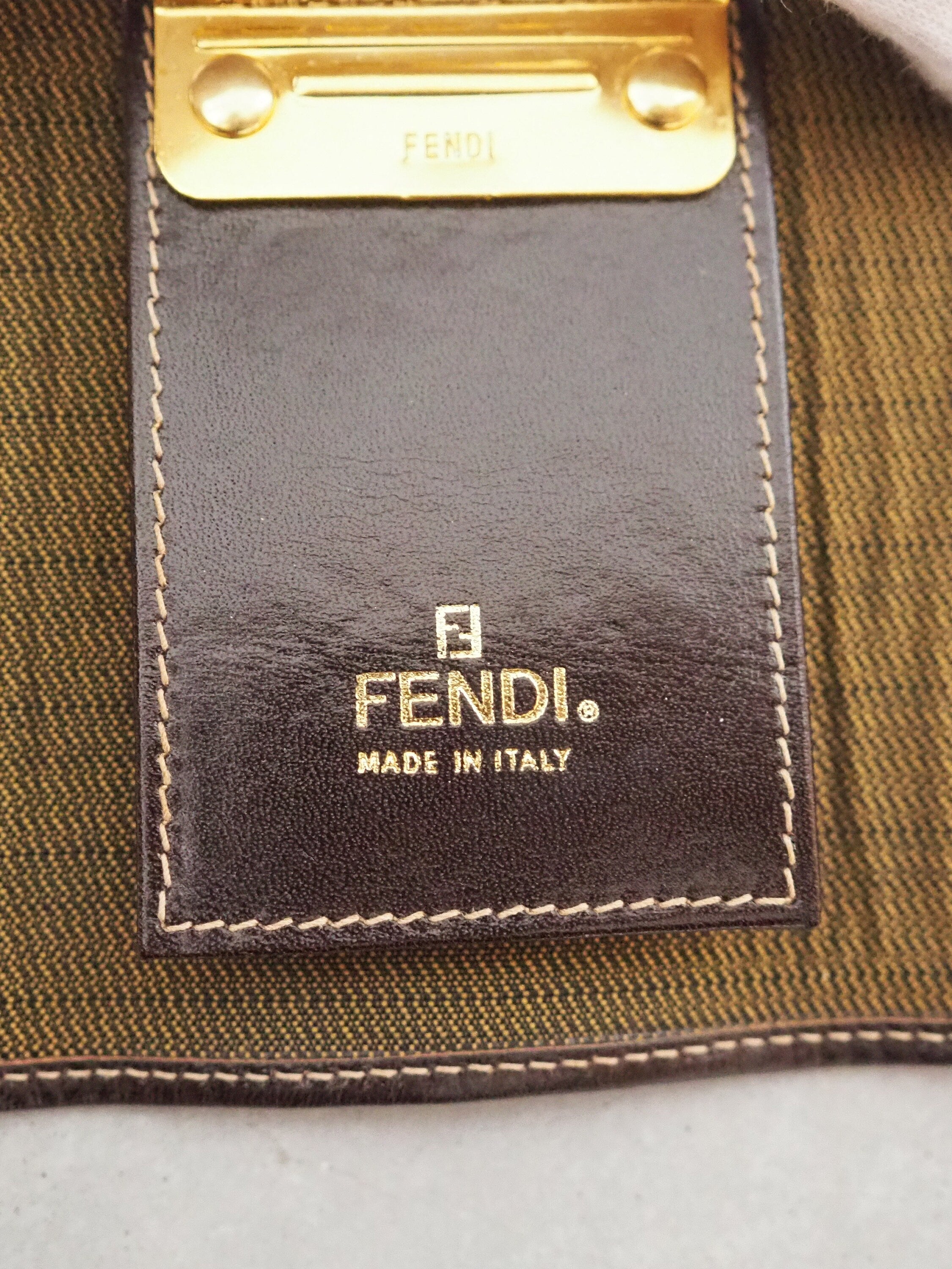 FENDI ZUCCA Key Case Purse Chain Brown Unisex Vintage Authentic