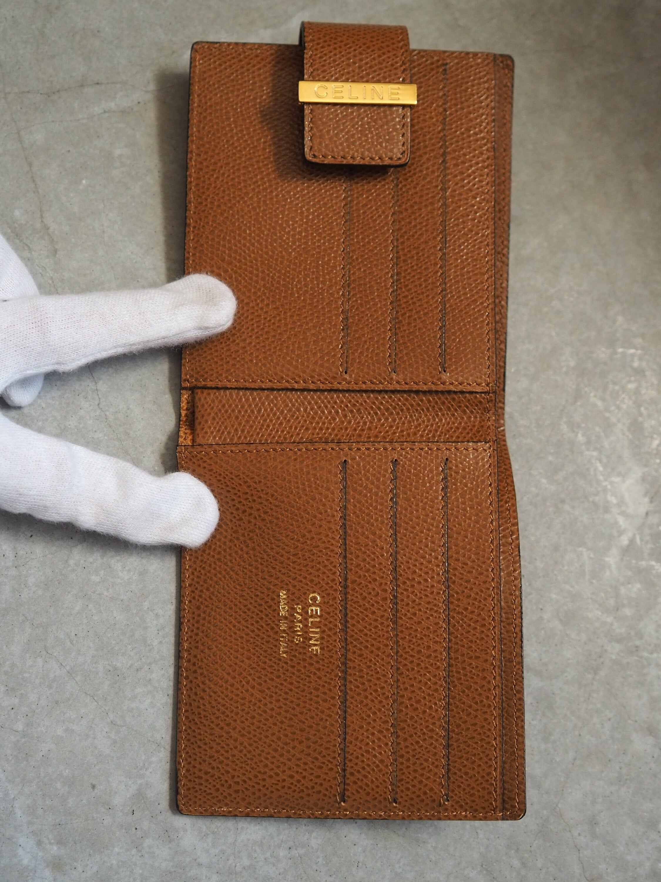 CELINE Logo Compact Wallet Brown Leather Bifold Classic Vintage Authentic