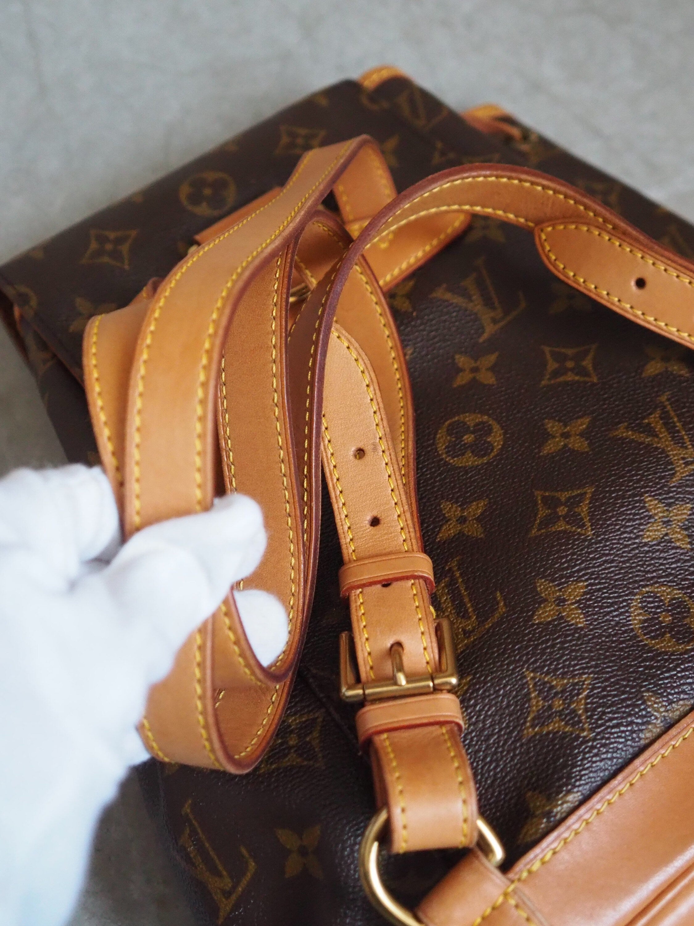 LOUIS VUITTON Montsouris MM Monogram Backpack Shoulder Bag Authentic