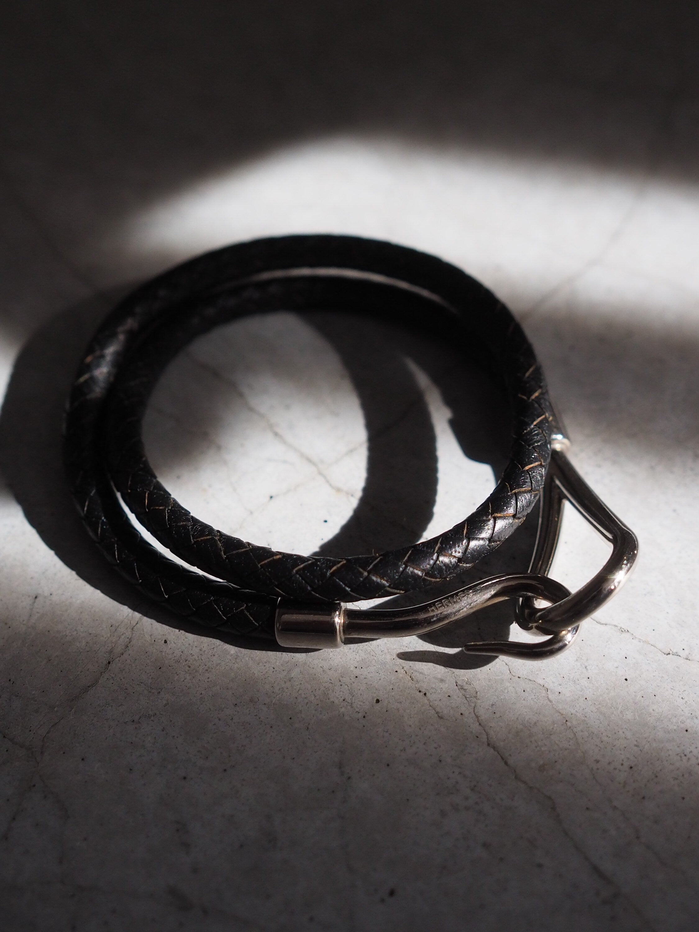 HERMES Double Tour Bracelet Choker Leather Silver Color Closure Vintage Authentic