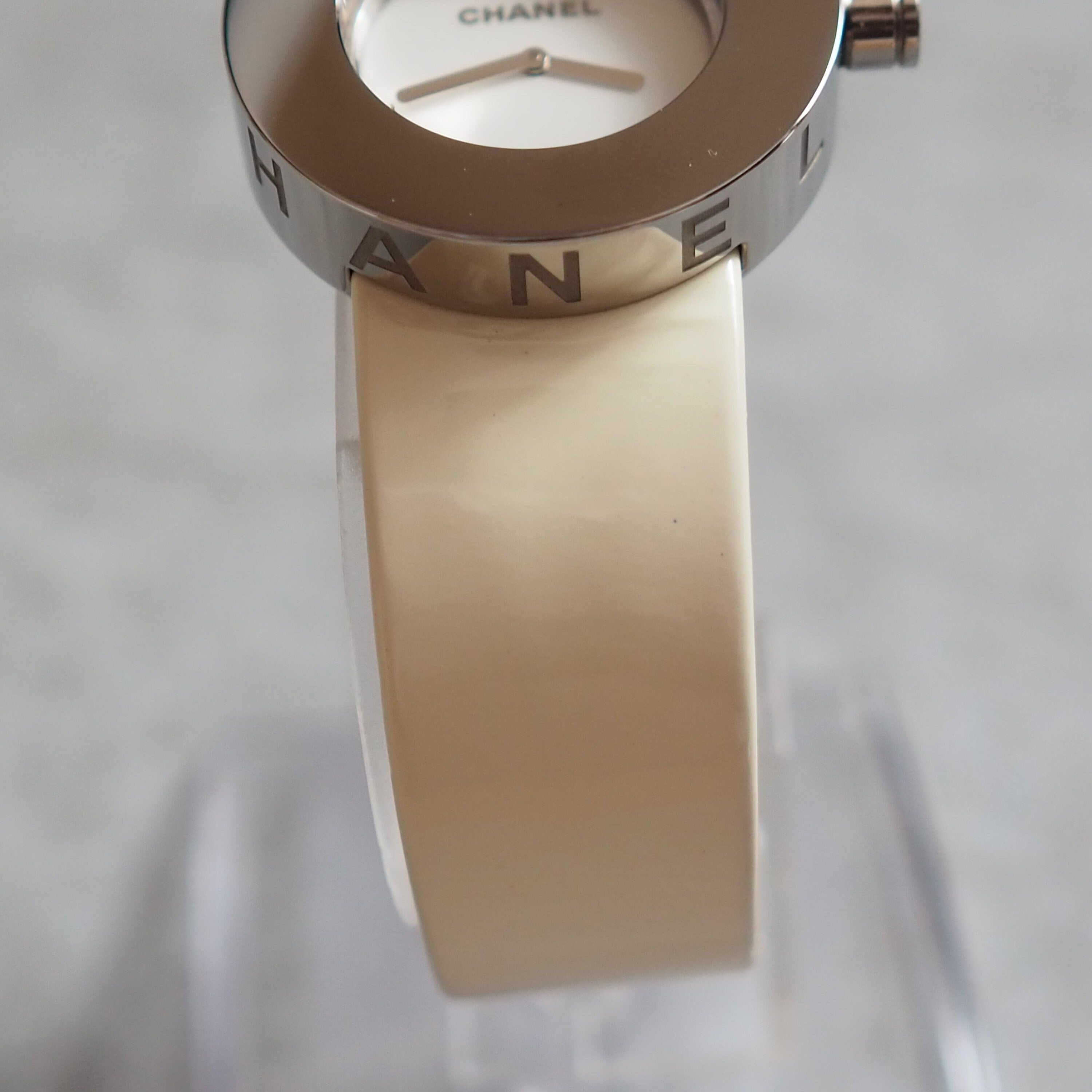 CHANEL La Ronde Watch Wristwatch White Dial Silver Metal Quartz Vintage Authentic