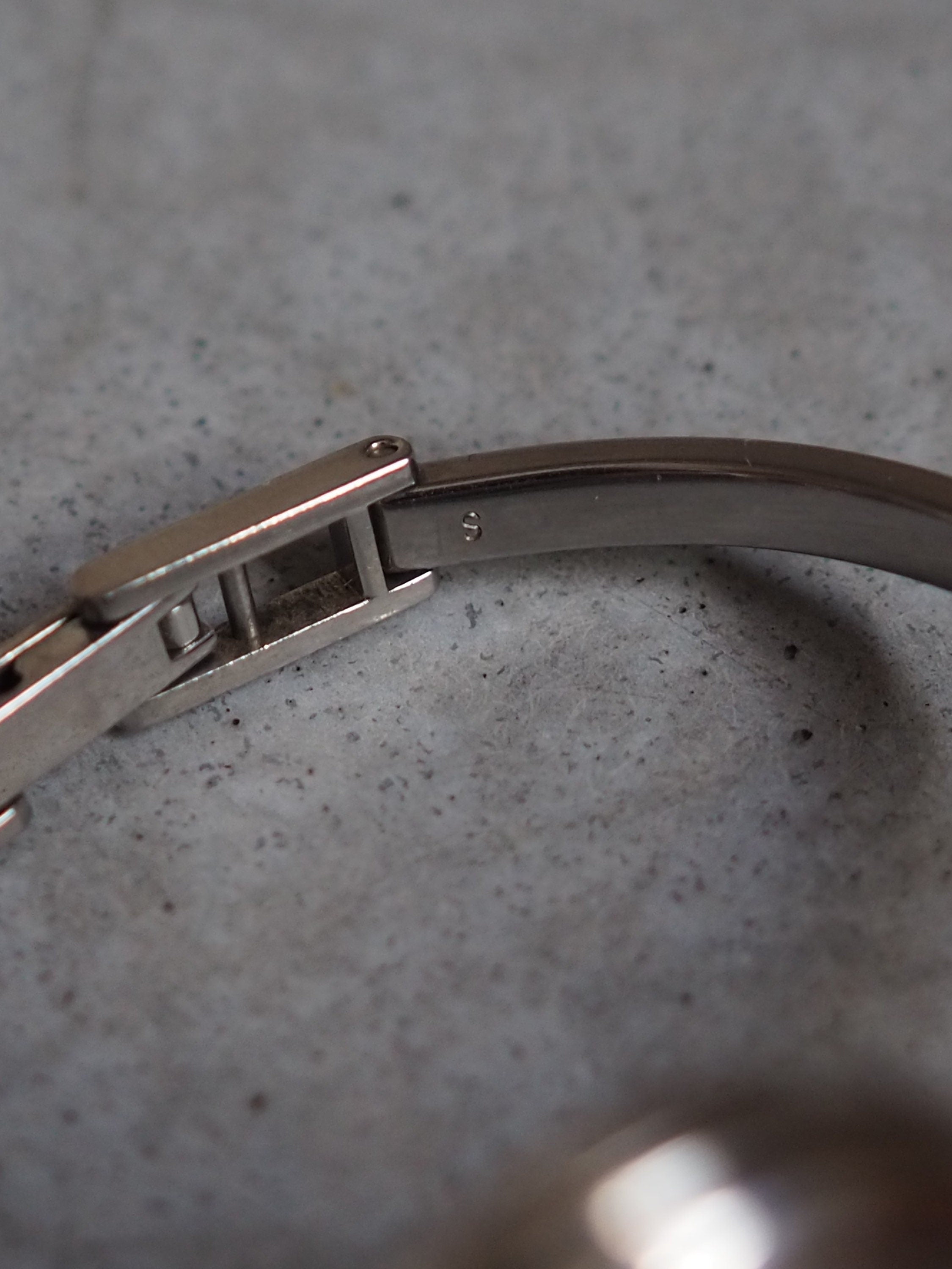 GUCCI Accessories Change Bezel 12 colors Bangle watch Wristwatch Silver