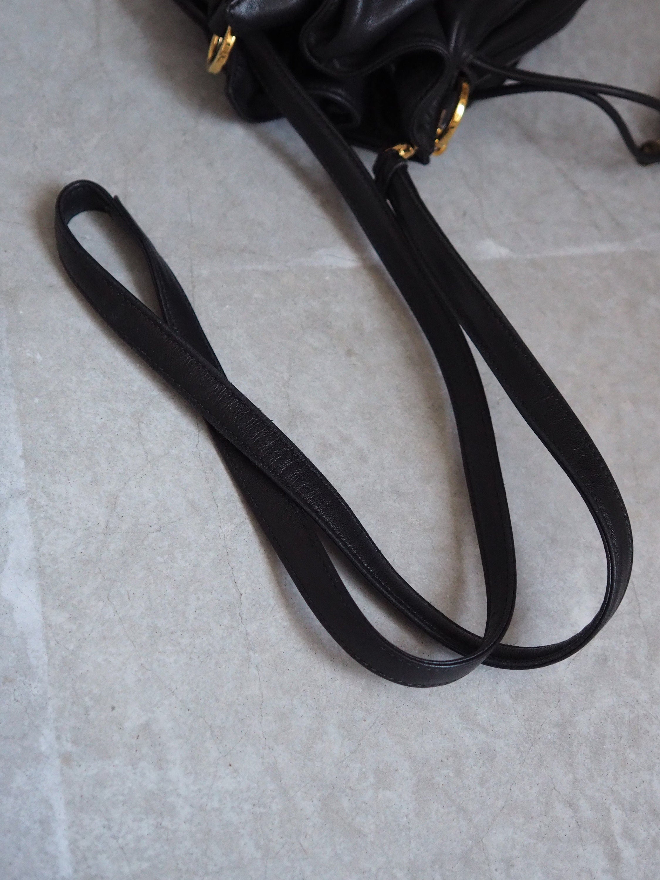 LOEWE Flamenco Anagram Shoulder bag Black Leather Vintage Authentic