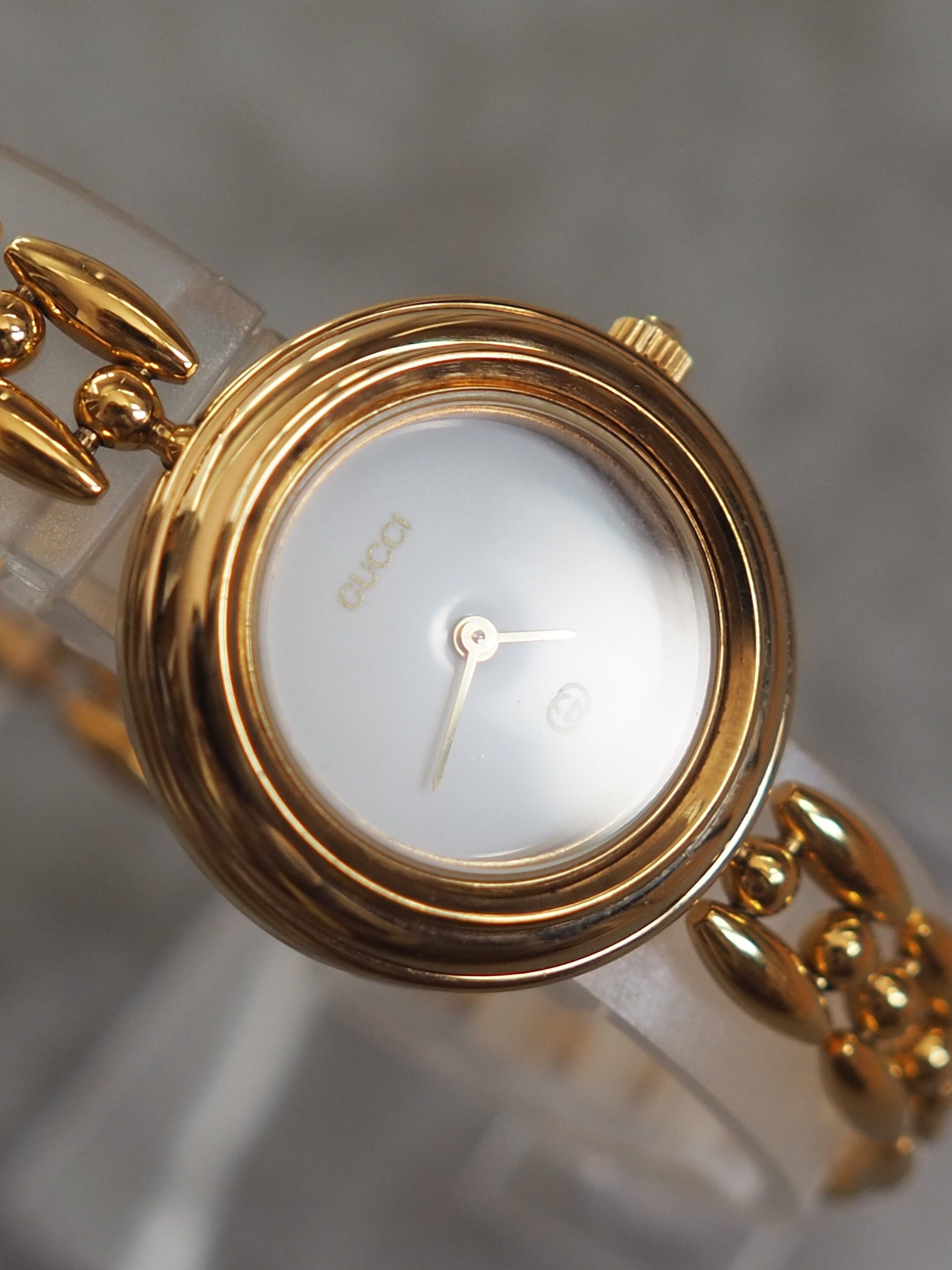 GUCCI Accessories Change Bezel 6 colors Bangle watch Wristwatch Gold