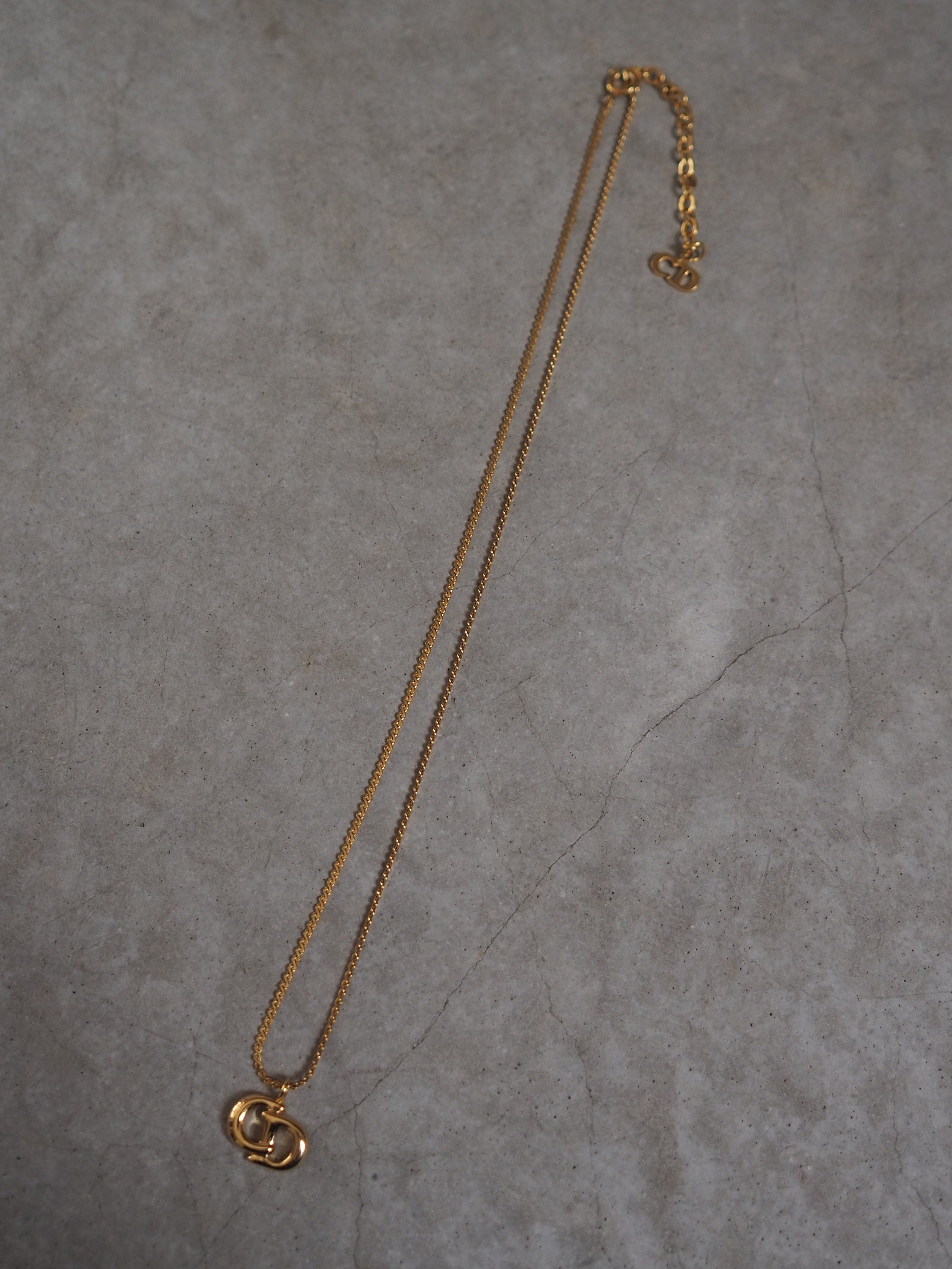 Christian Dior Necklace CD Logo Vintage Metal Gold Authentic