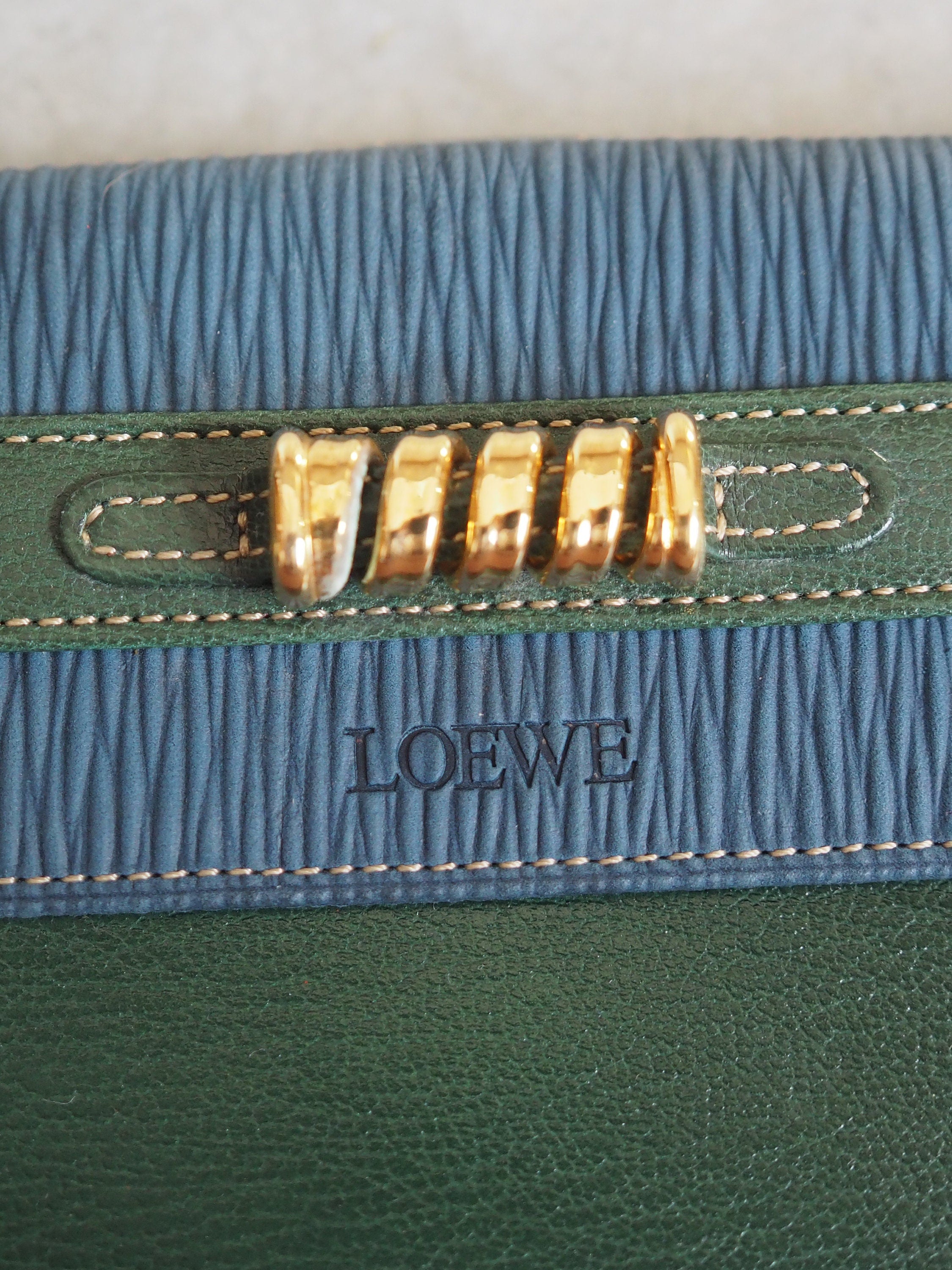 LOEWE VELAZQUEZ Twist Compact Wallet Green Blue Vintage Authentic