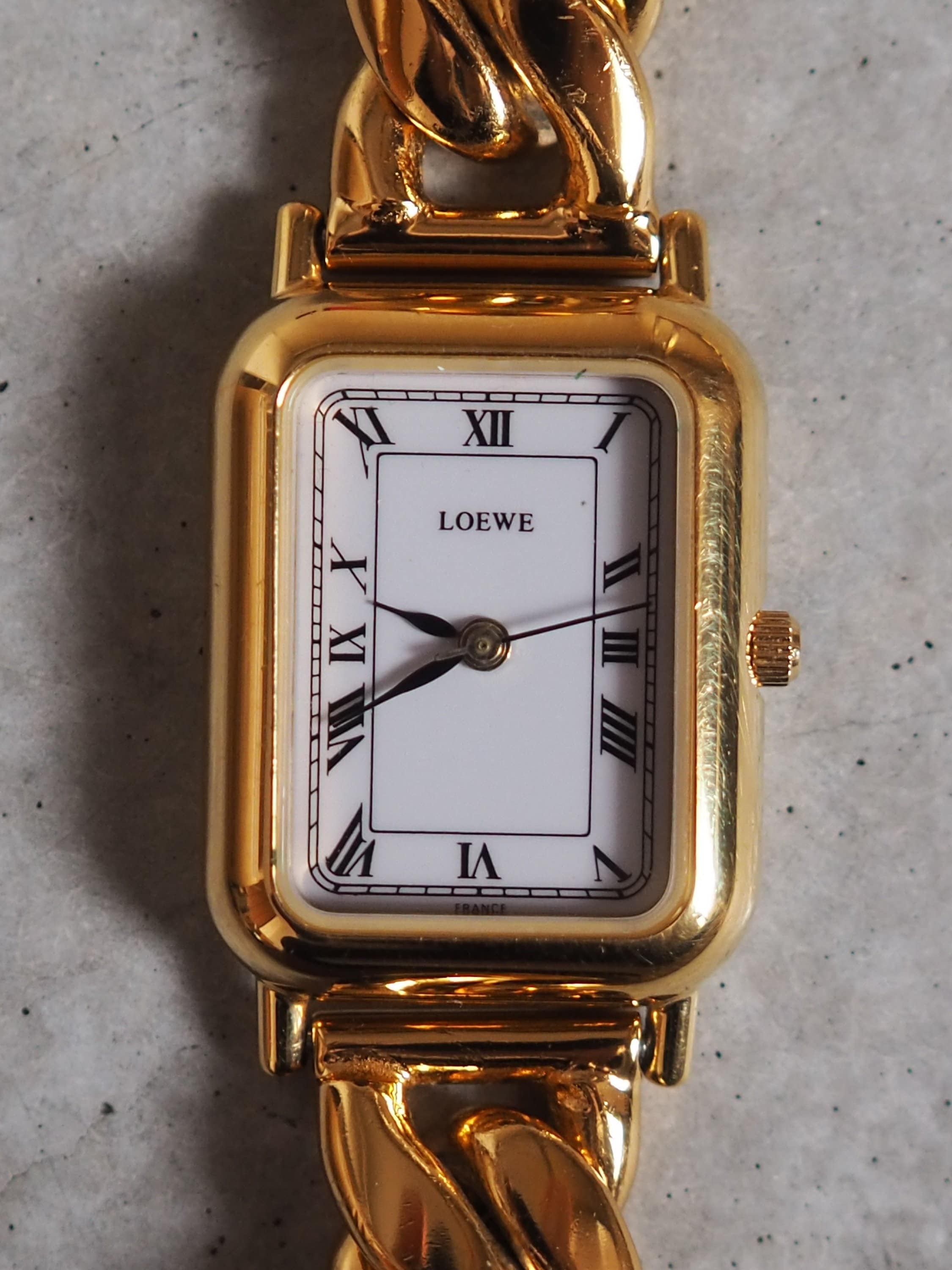 LOEWE Watch Wristwatch Gold Metal Steel Black Leather Quartz Vintage Authentic