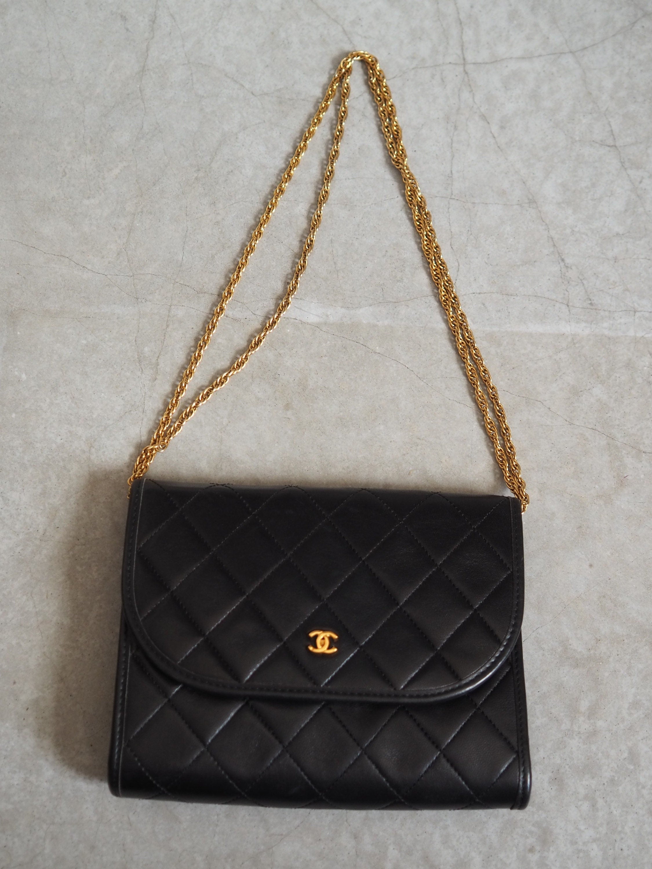 CHANEL Mini Matelasse Quilted CC Chain Shoulder Bag Black Authentic