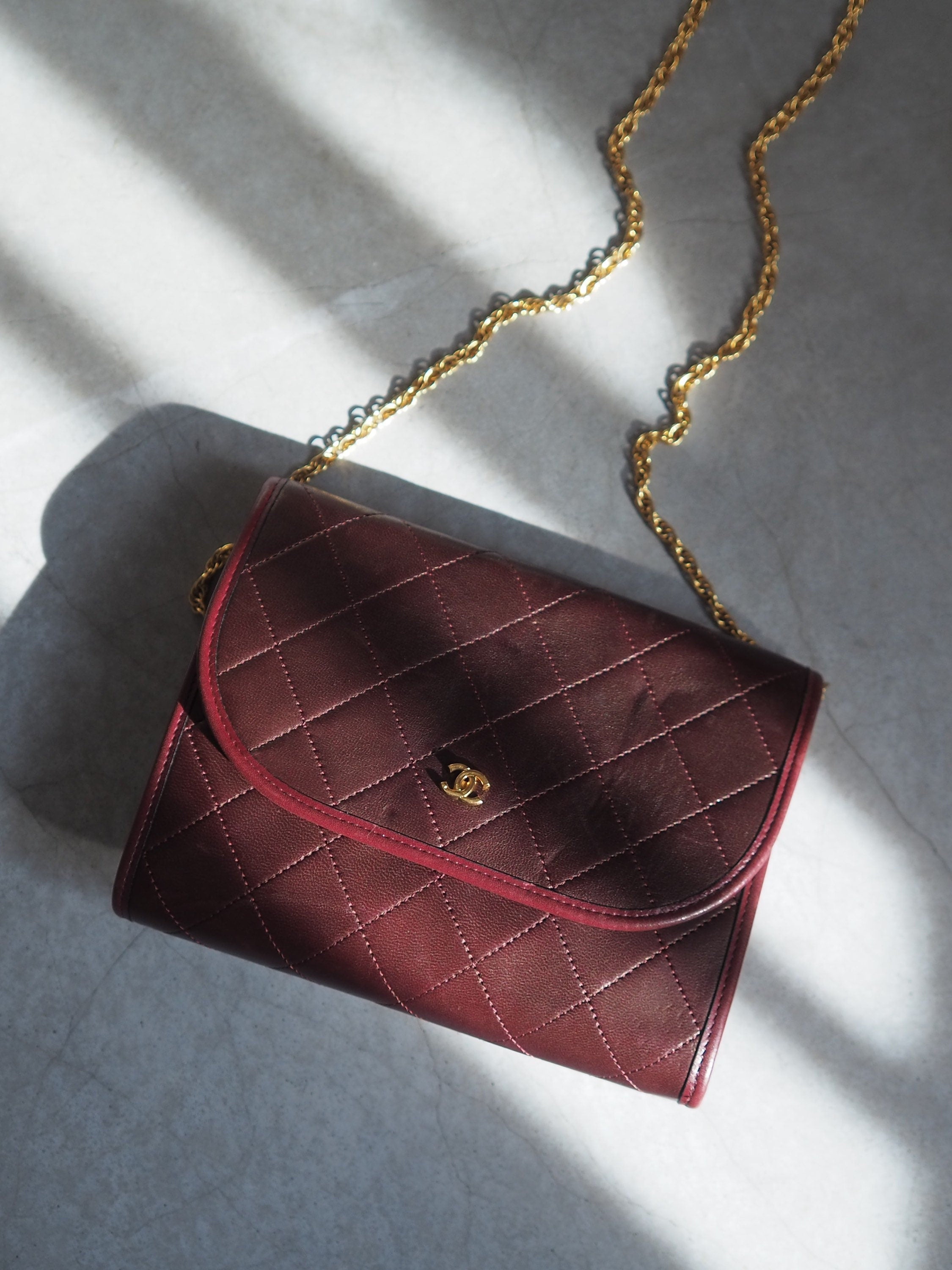 CHANEL Mini Matelasse Quilted CC Chain Shoulder Bag Bordeaux Authentic