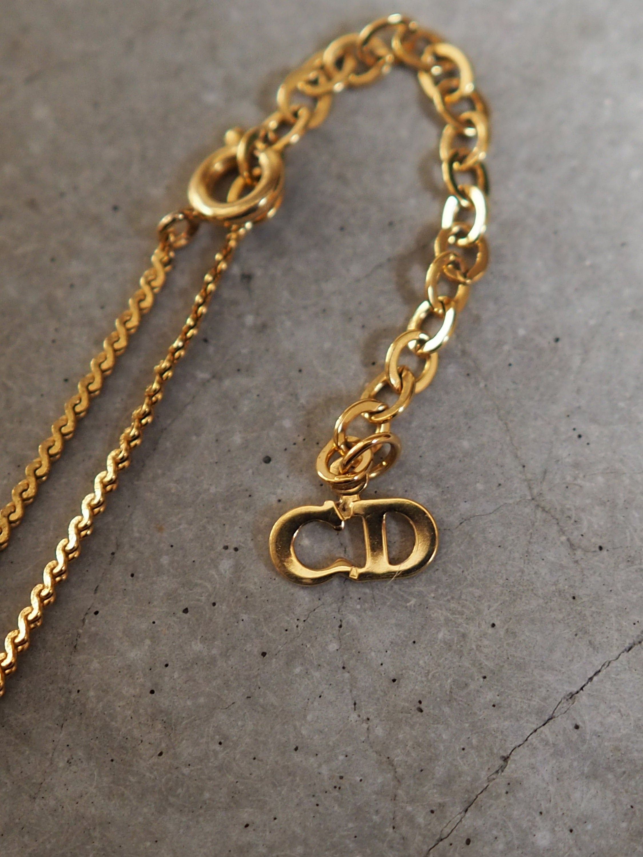 Christian Dior Necklace CD Logo Vintage Metal Gold Authentic