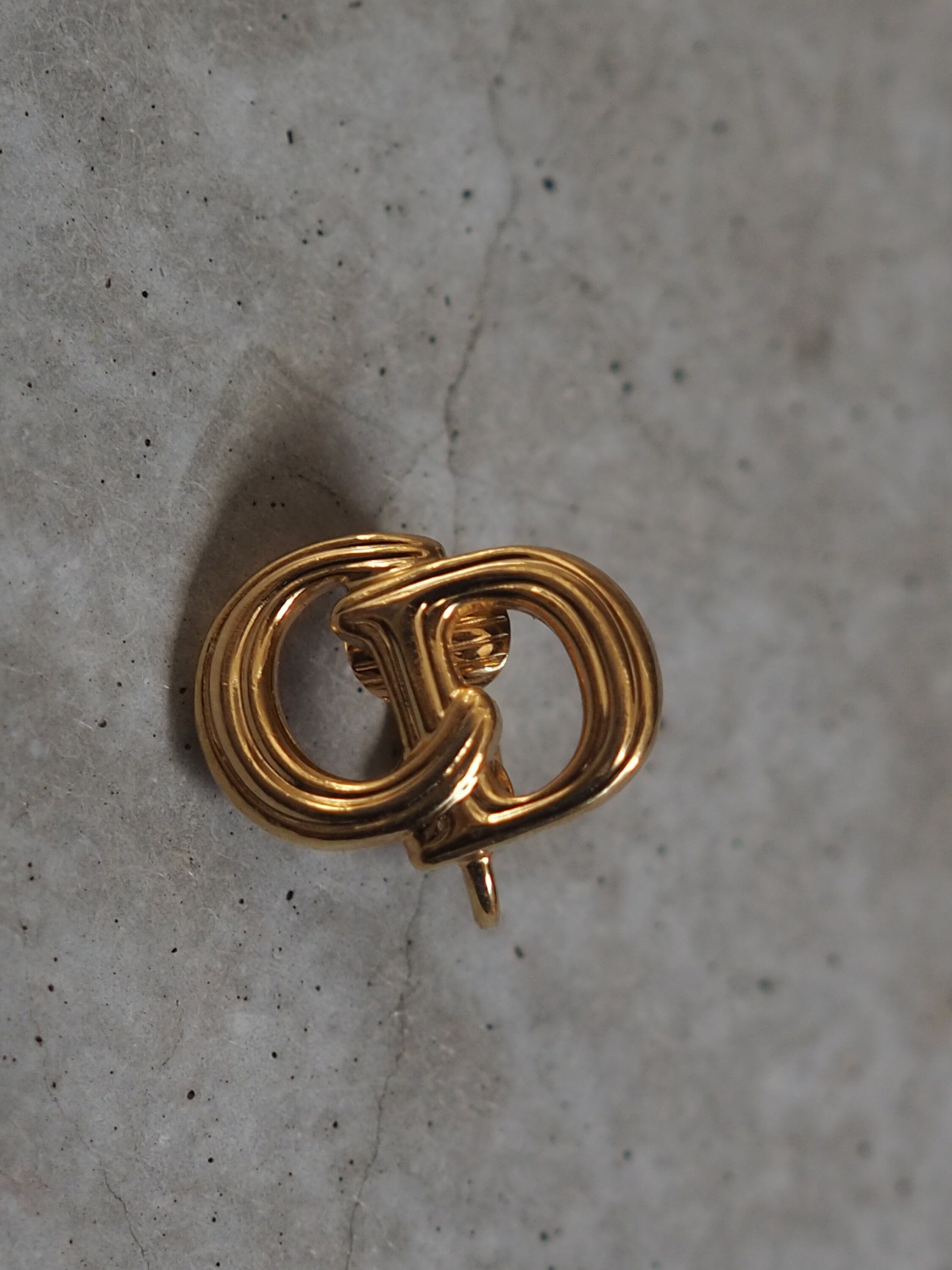 Christian Dior Earrings CD Logo Vintage Metal Gold Authentic