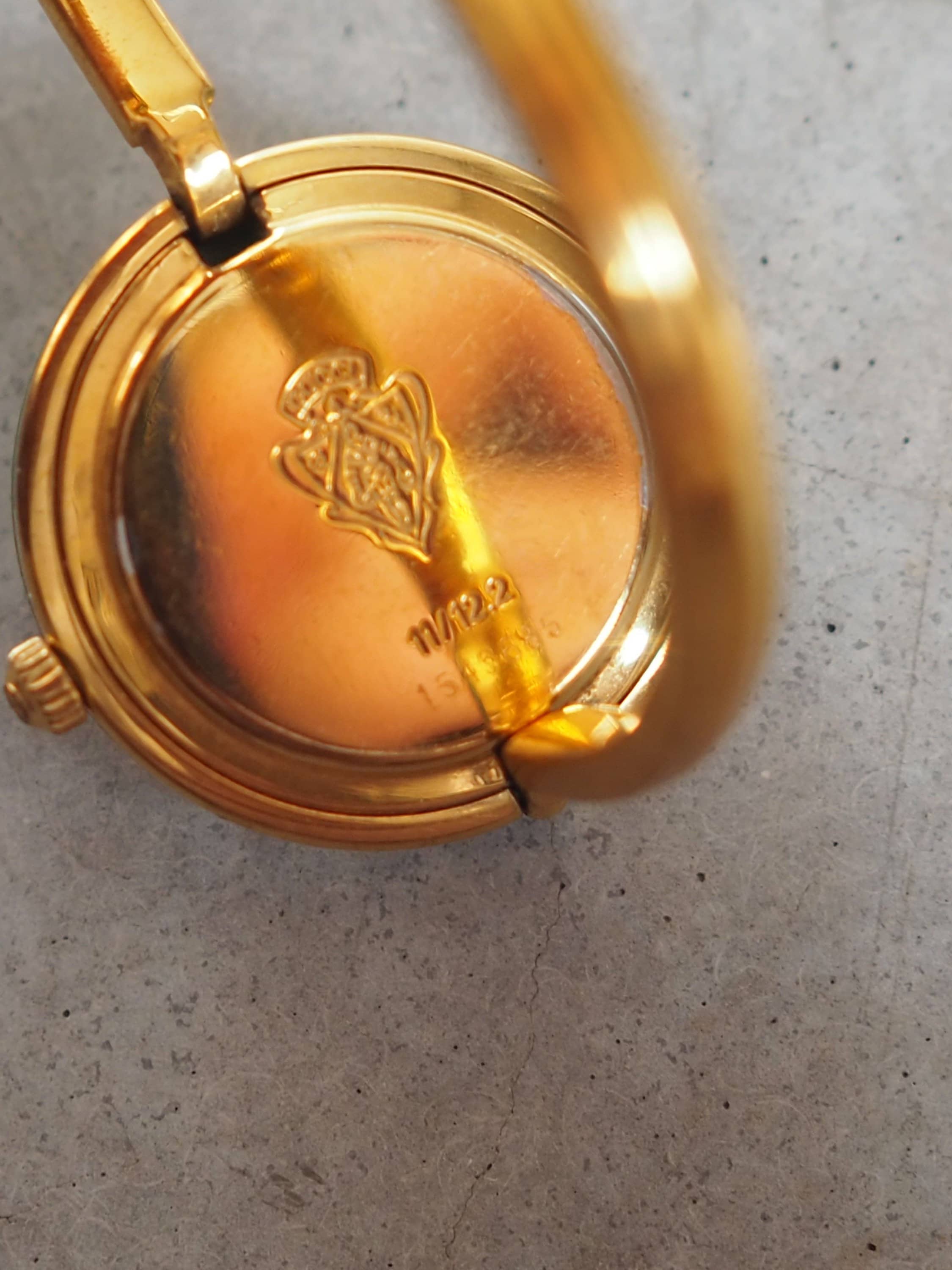 GUCCI Accessories Change Bezel 12 colors Bangle watch Wristwatch Gold