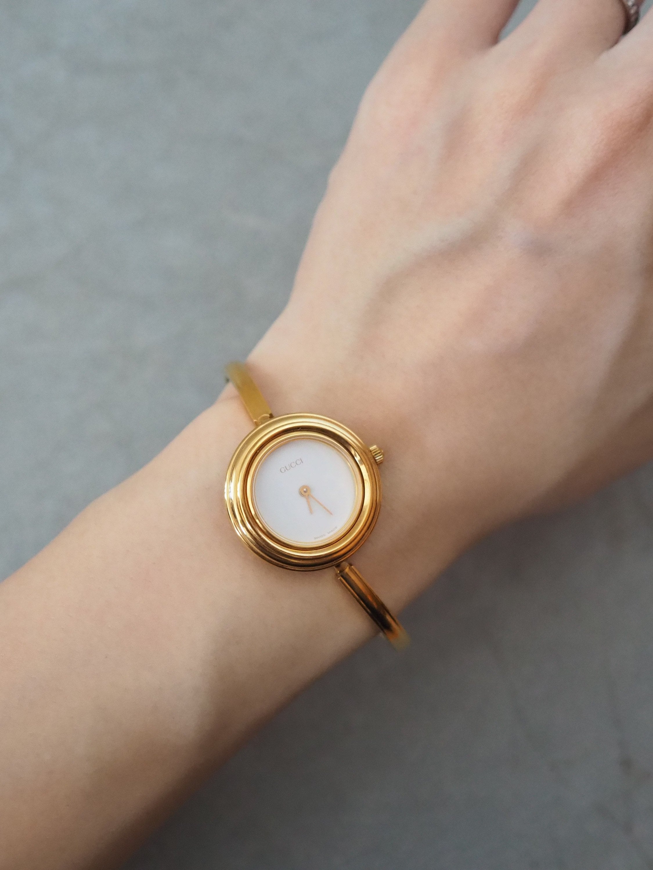 GUCCI Accessories Change Bezel 12 colors Bangle watch Wristwatch Gold