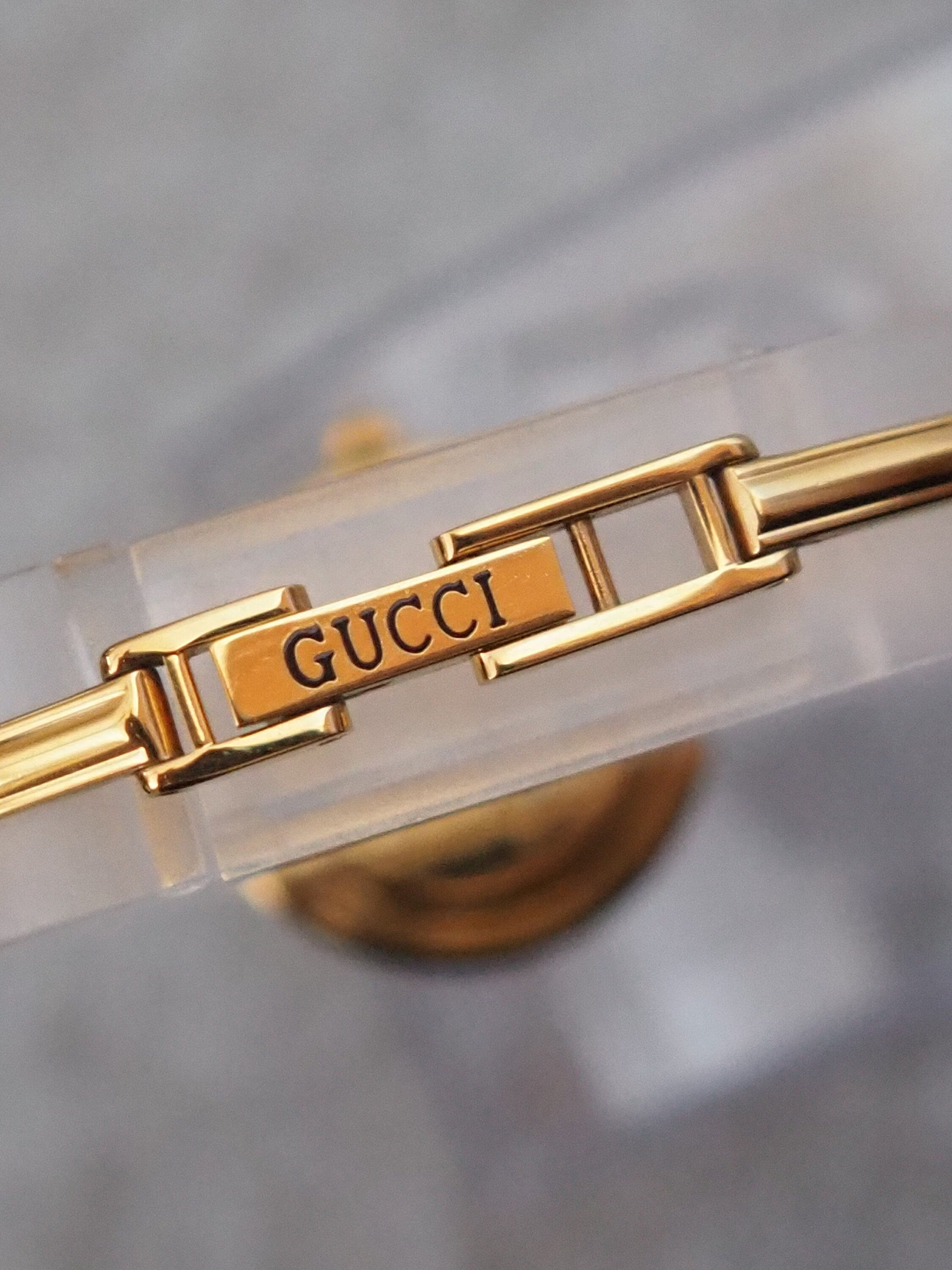 GUCCI Accessories Change Bezel 11 colors Bangle watch Wristwatch Gold