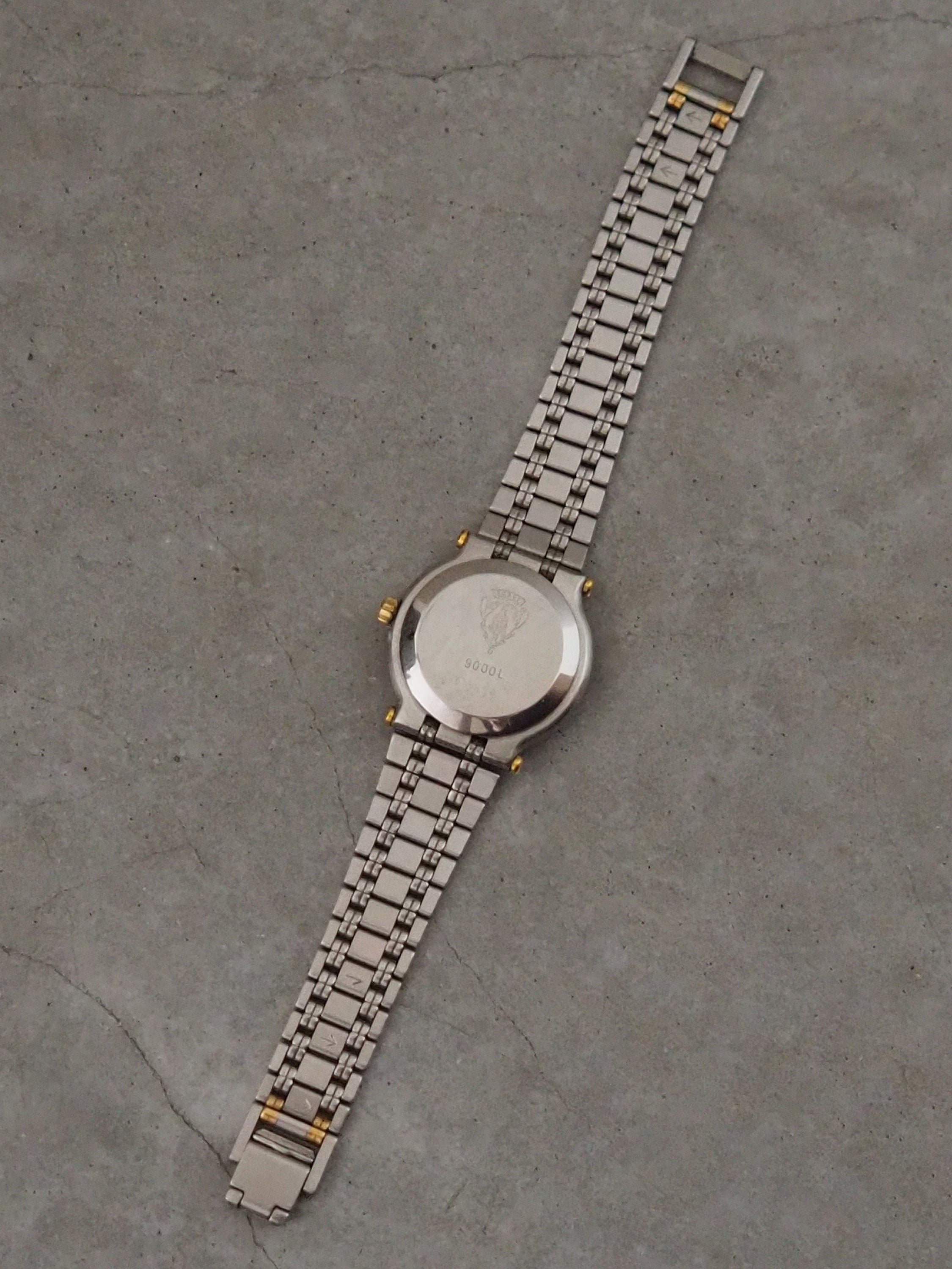 GUCCI Watch Wristwatch GG Gold Silver Metal Old Vintage Authentic