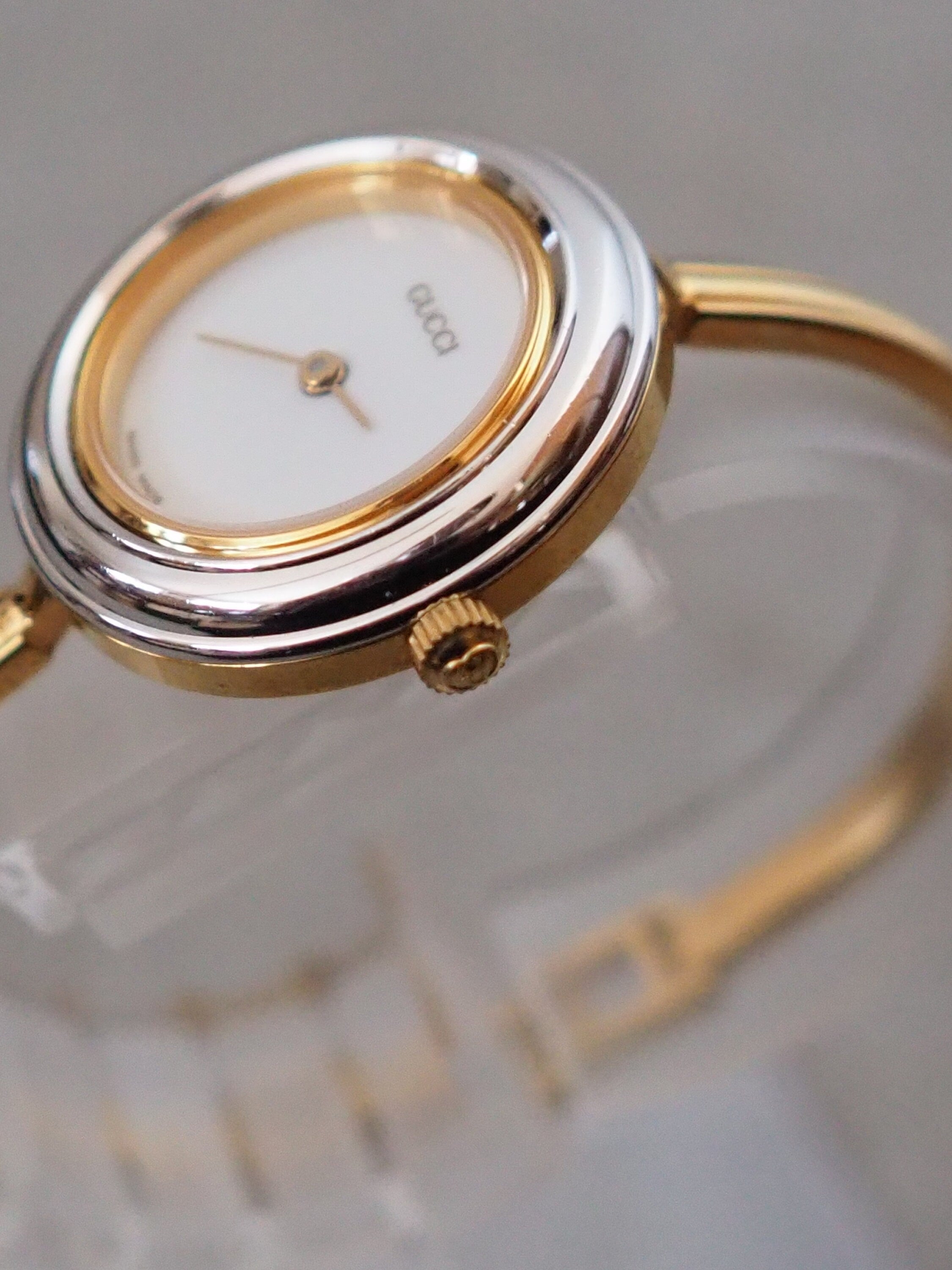 GUCCI Accessories Change Bezel 11 colors Bangle watch Wristwatch Gold