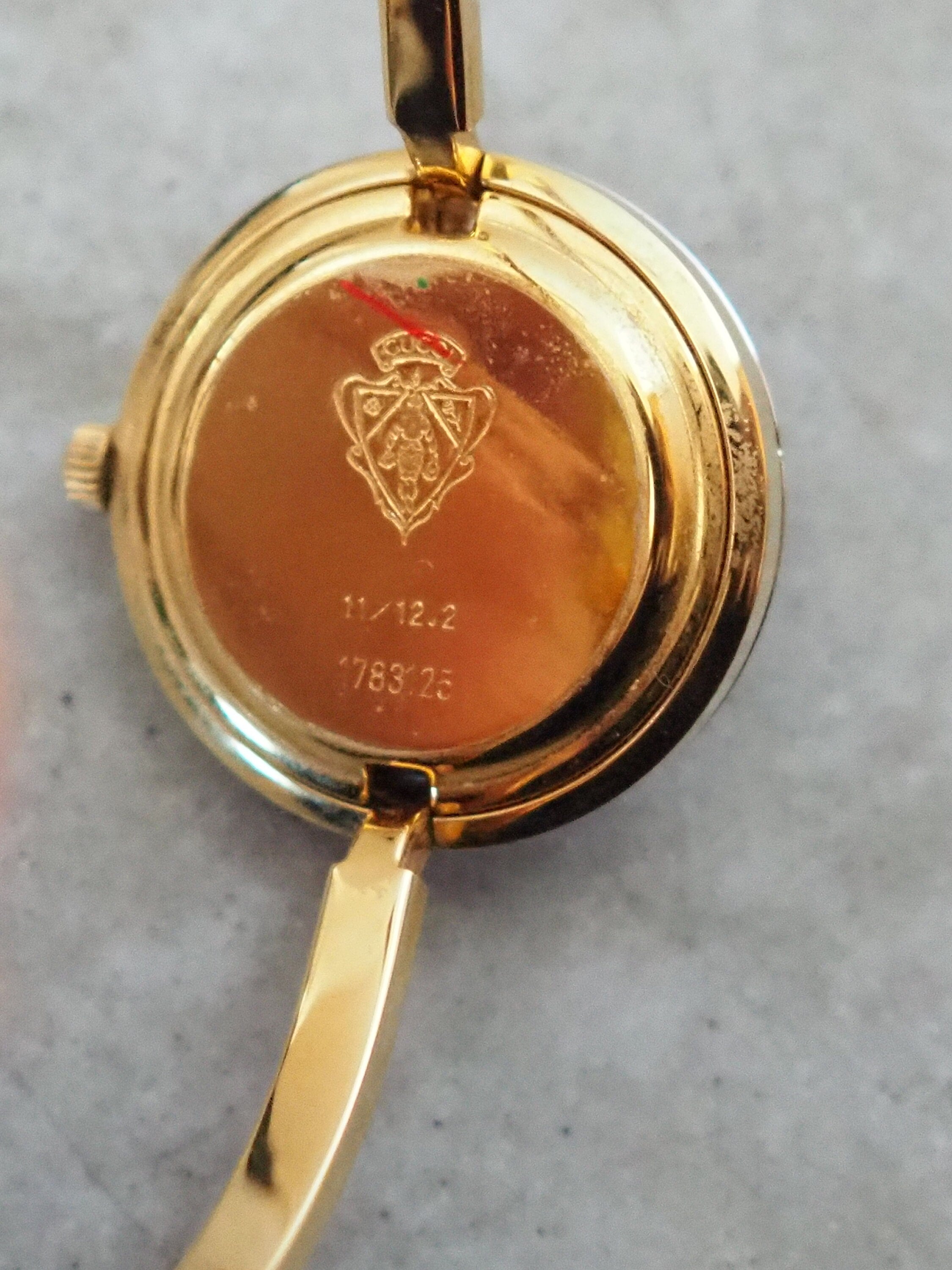 GUCCI Accessories Change Bezel 11 colors Bangle watch Wristwatch Gold