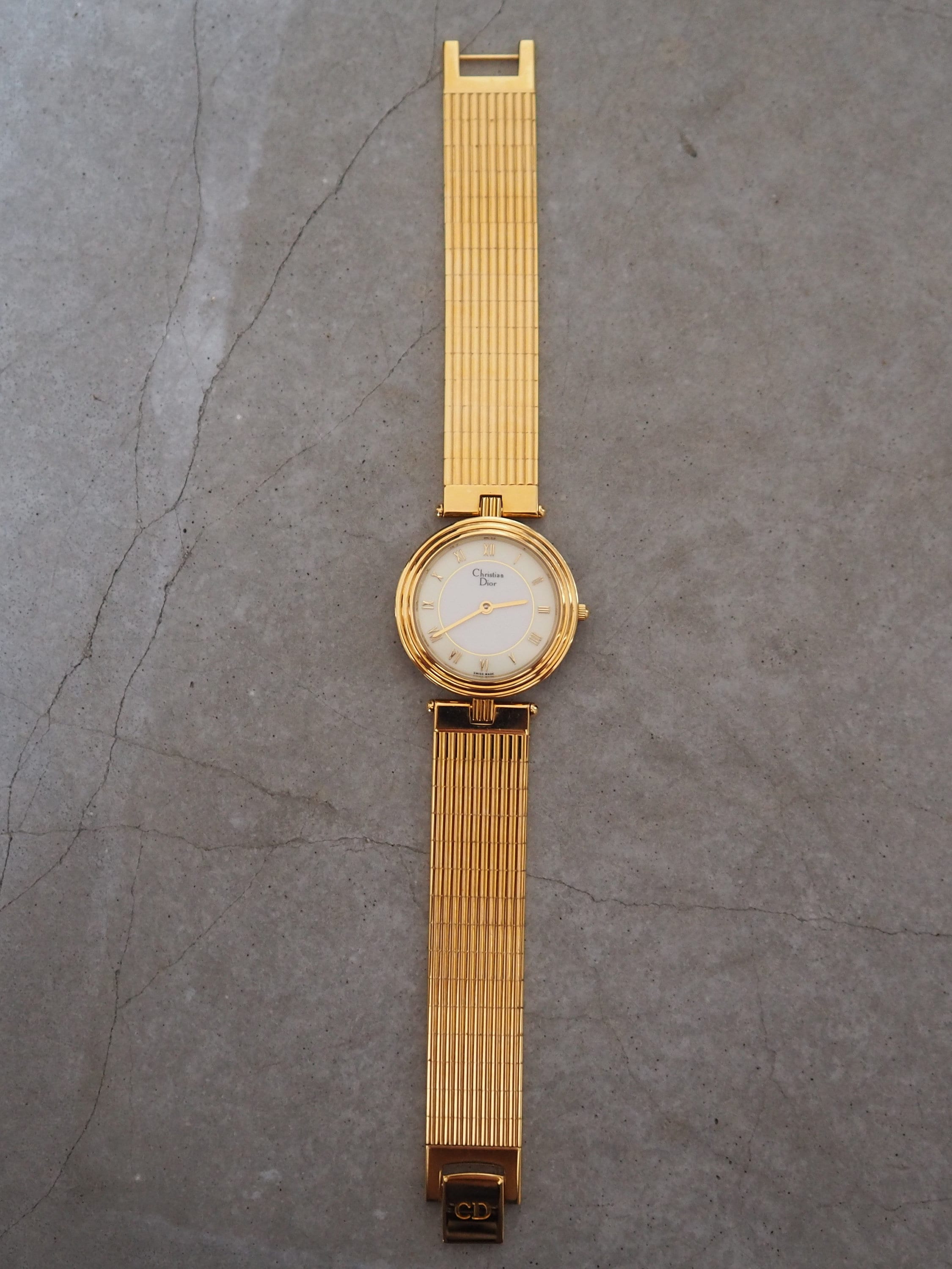Christian Dior Round Roma Watch Gold Metal Quartz Wristwatch Unisex Men's