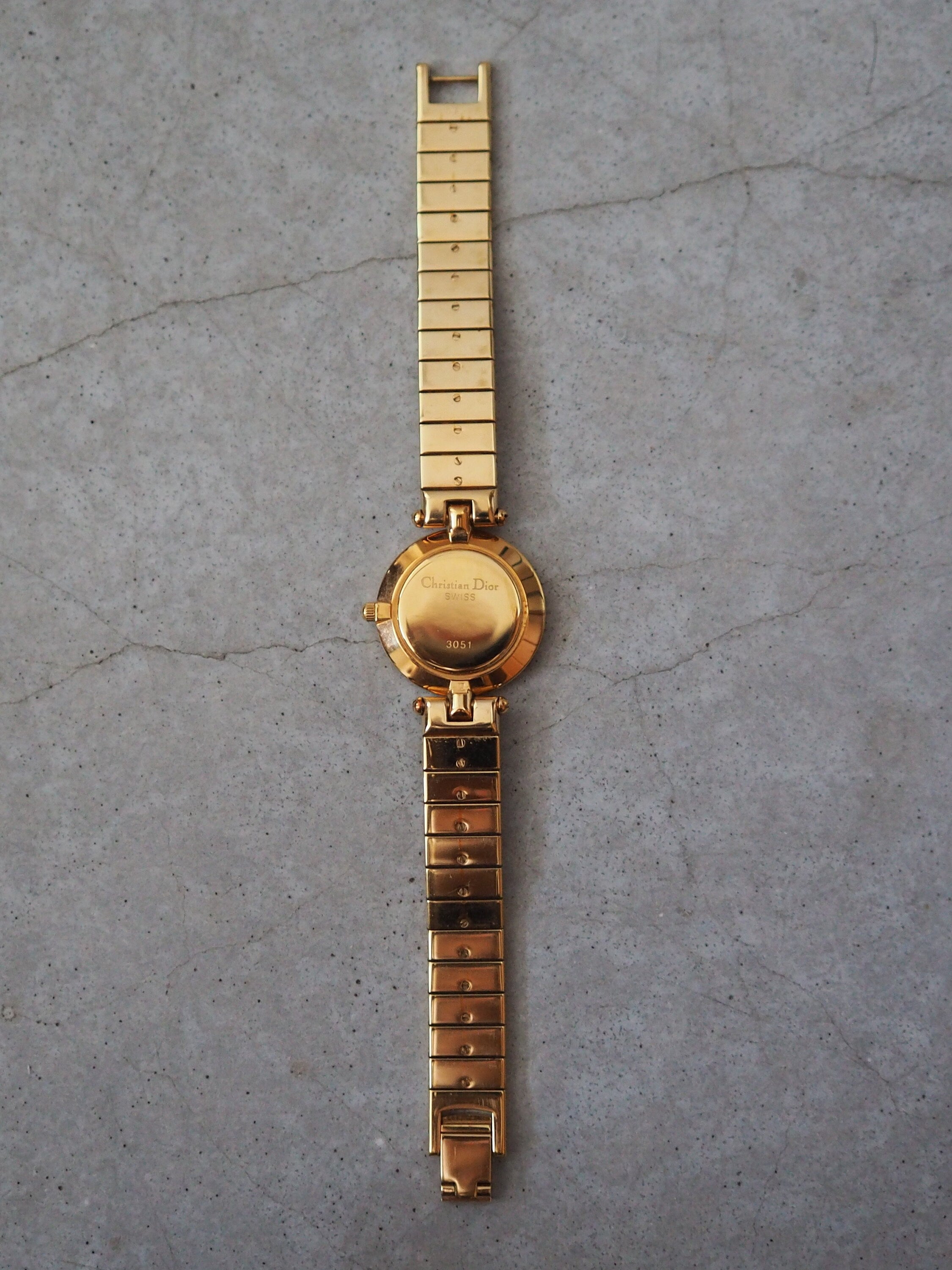 Christian Dior Round Roma Watch Gold Metal Quartz Wristwatch Ladies