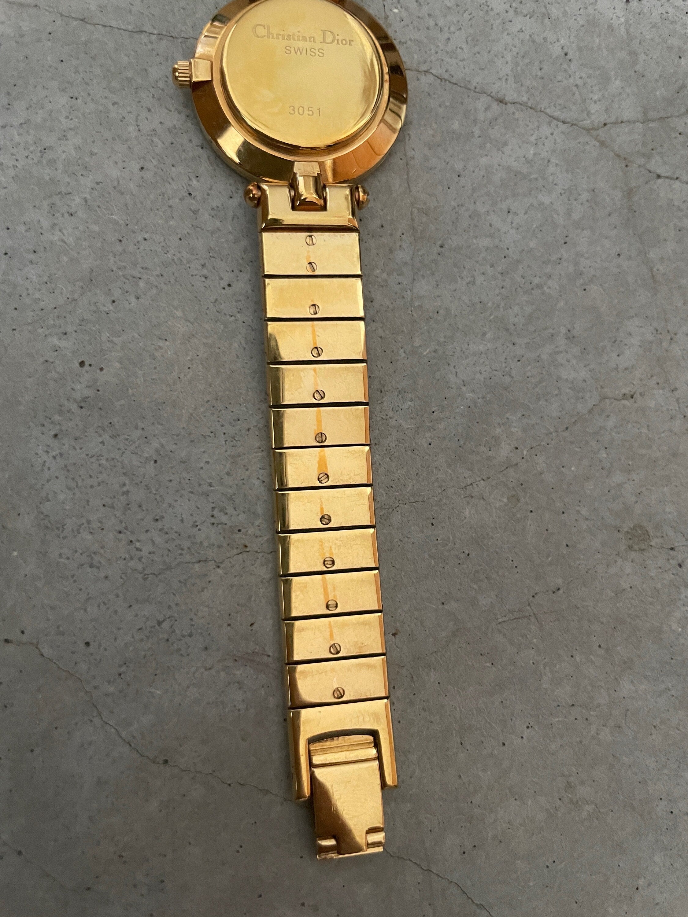 Christian Dior Round Roma Watch Gold Metal Quartz Wristwatch Ladies
