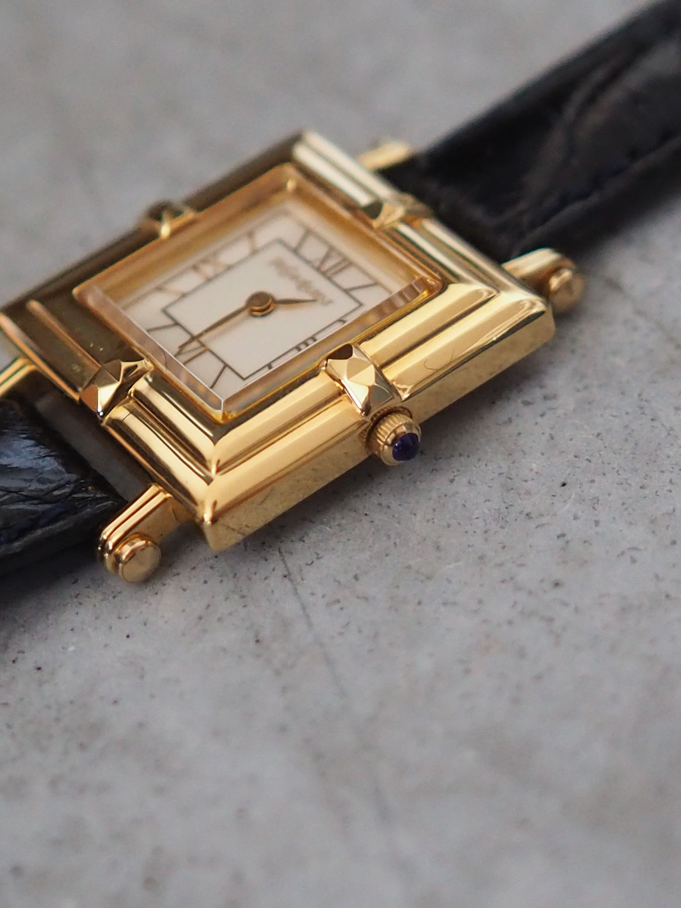 Yves Saint Laurent YSL Square Watch Wristwatch Logo Gold color Stainless steel Leather Authentic