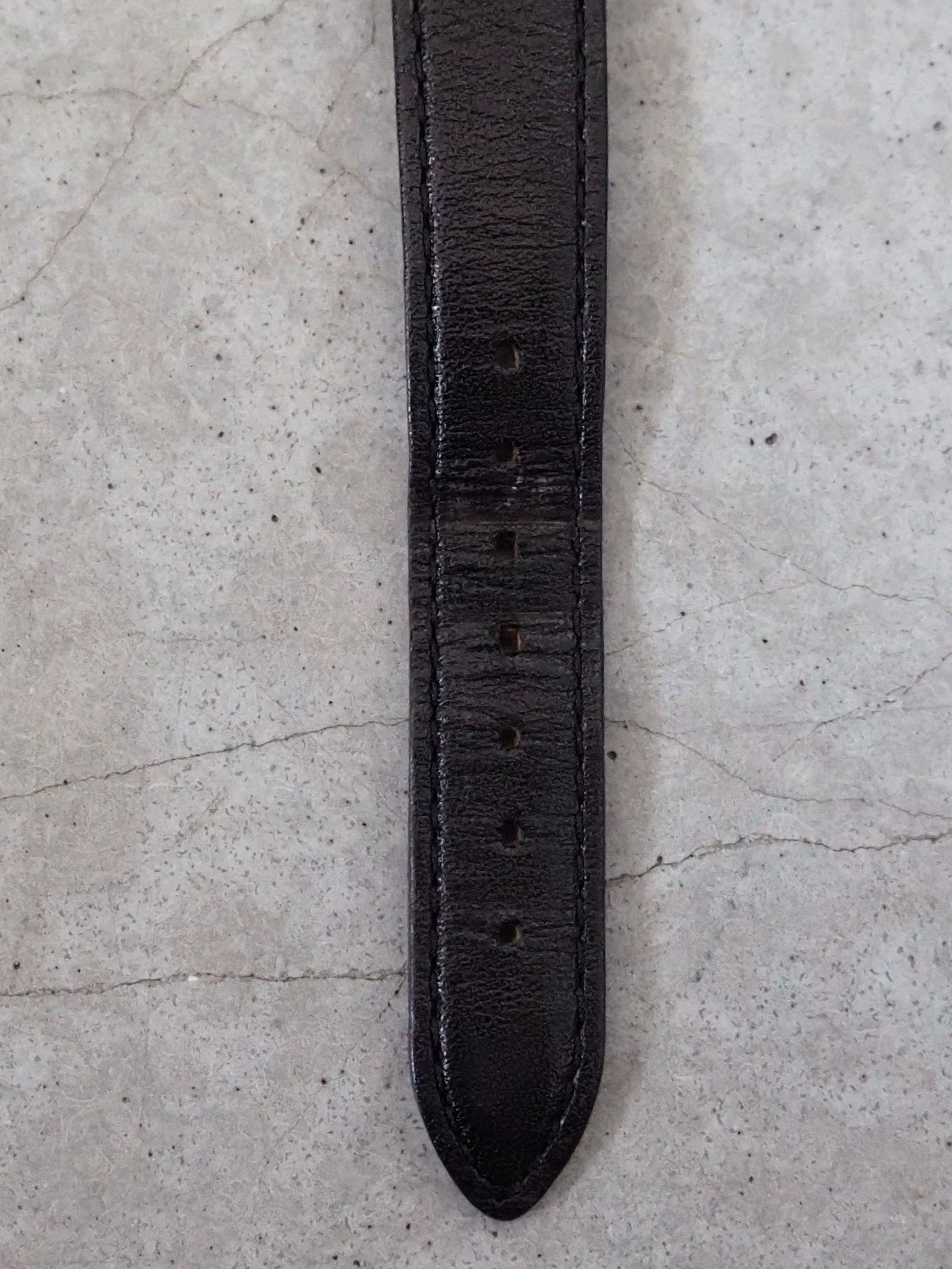 Yves Saint Laurent YSL Heart Watch Wristwatch Logo Gold color Stainless steel