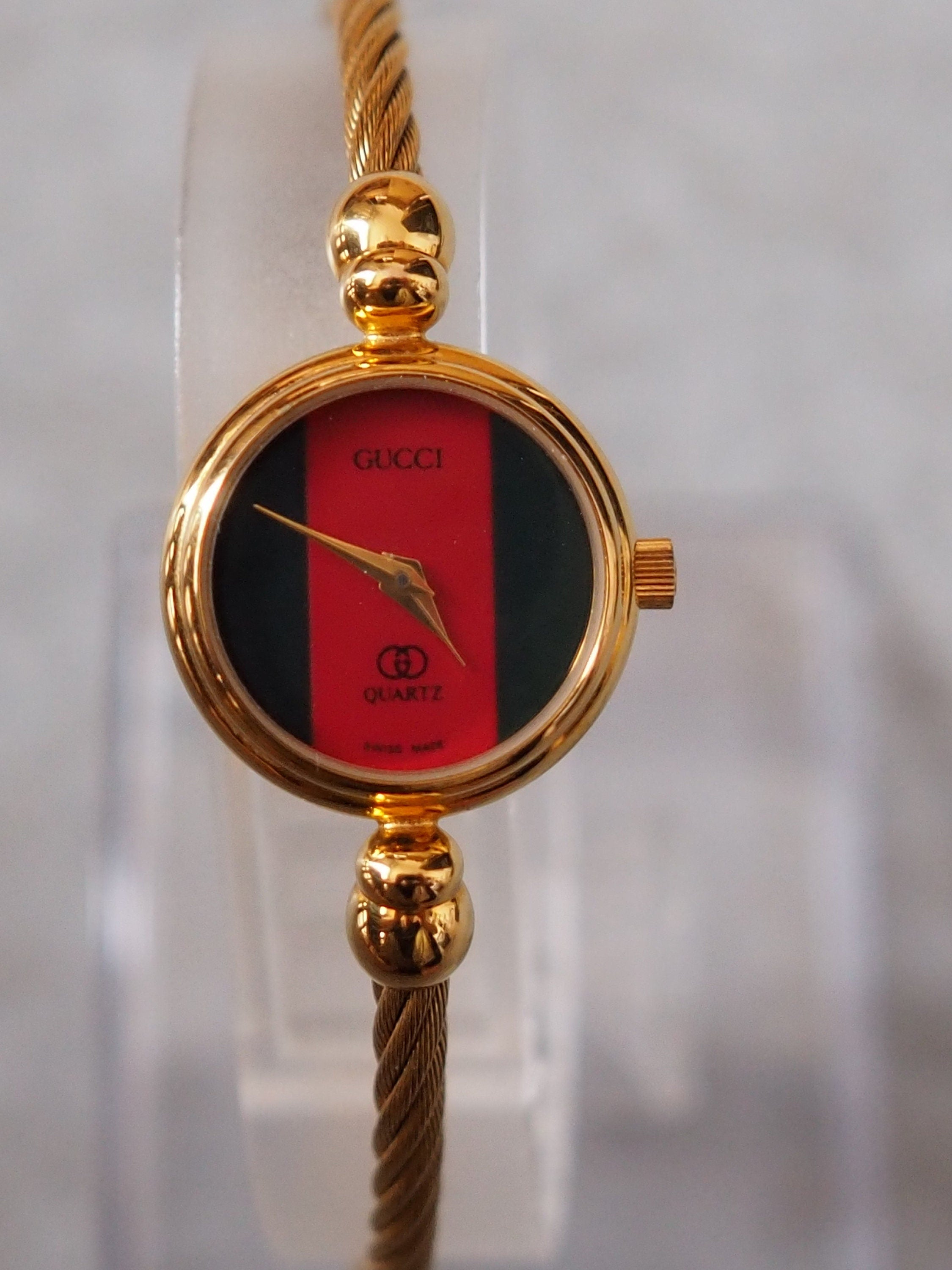 GUCCI Shelly Bangle Watch Wristwatch Gold Metal Vintage Authentic