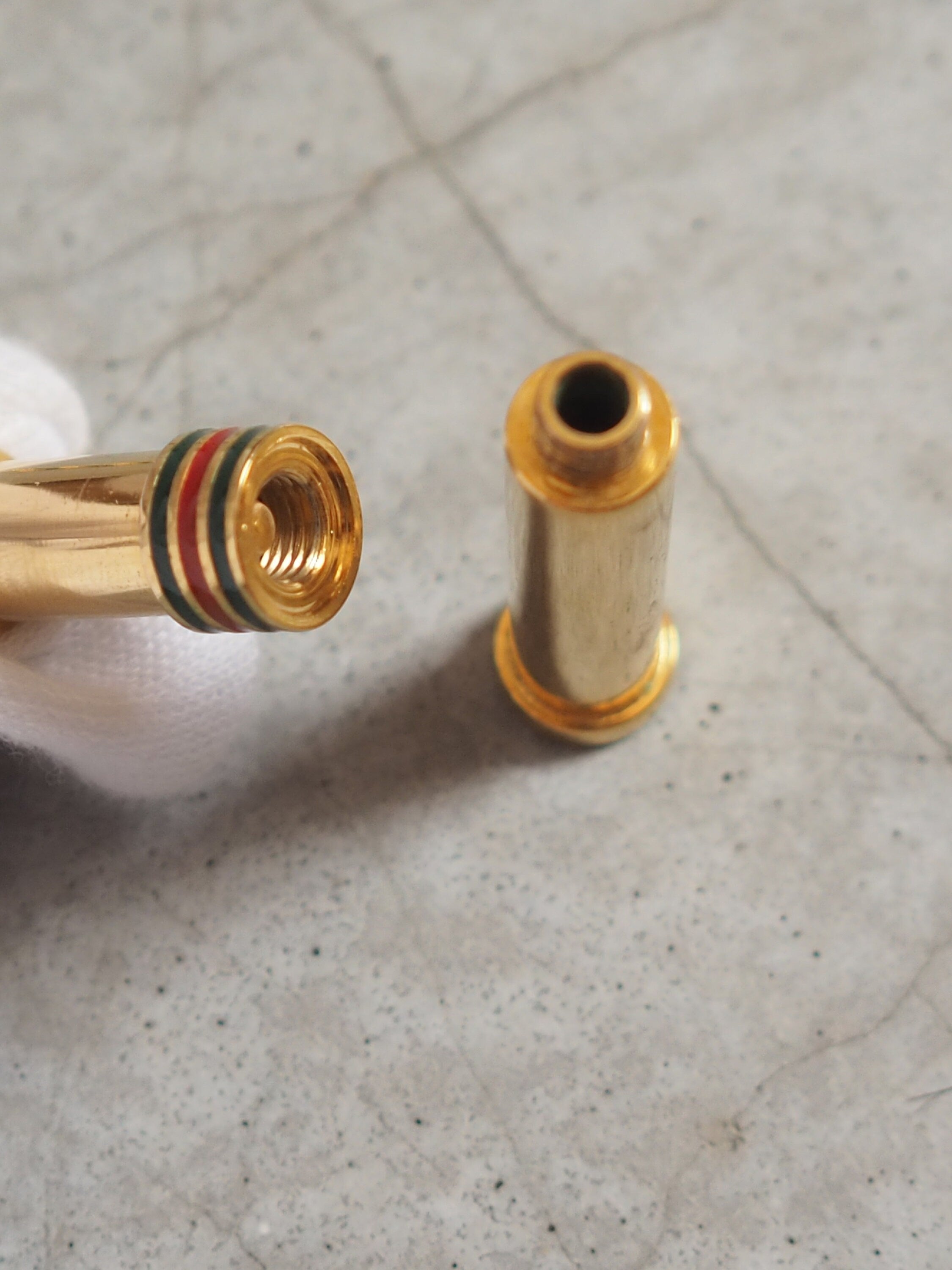 GUCCI Perfume Bottle Pendant Italy Goldtone Chain Necklace Old Vintage Authentic