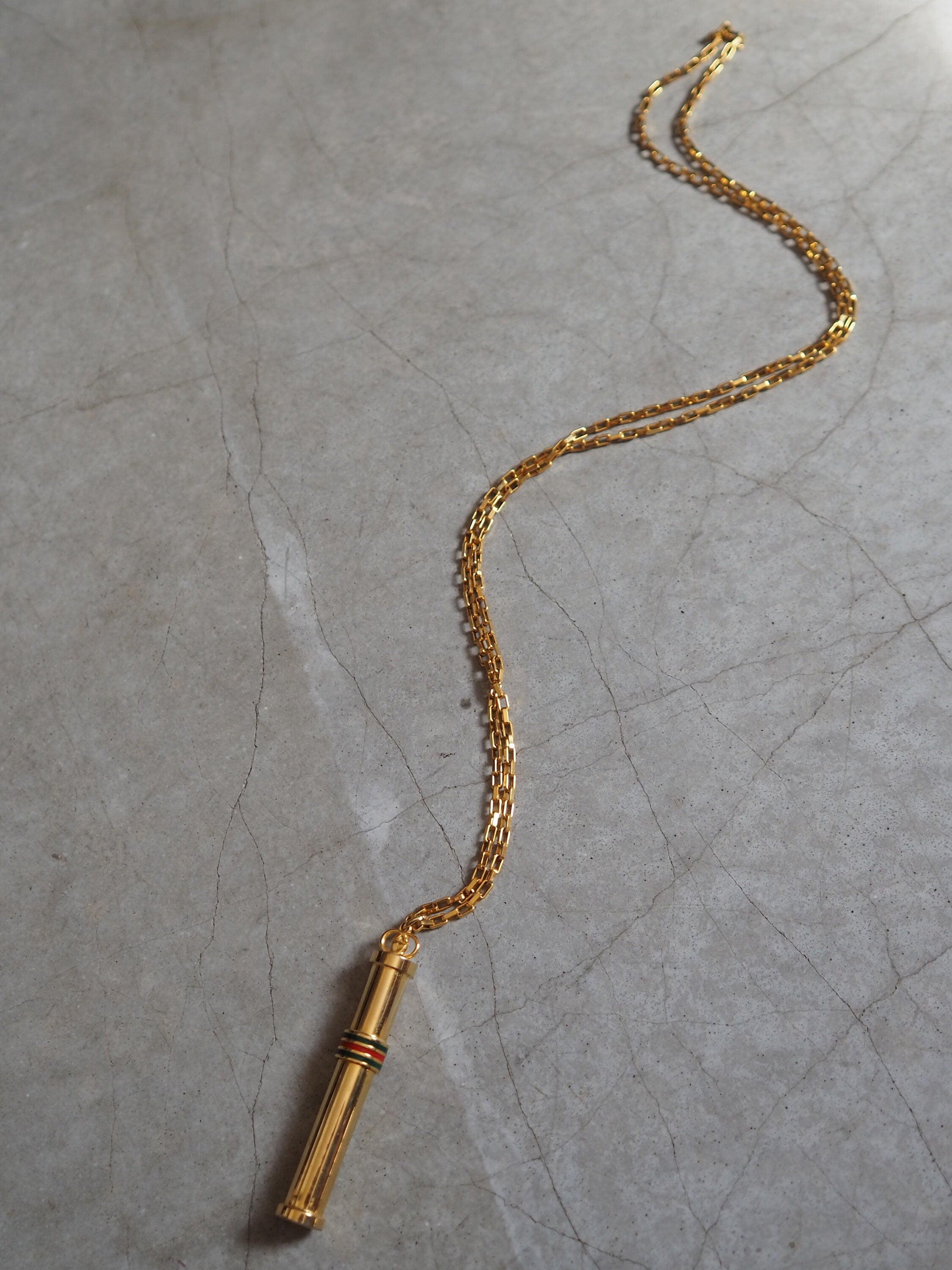 GUCCI Perfume Bottle Pendant Italy Goldtone Chain Necklace Old Vintage Authentic