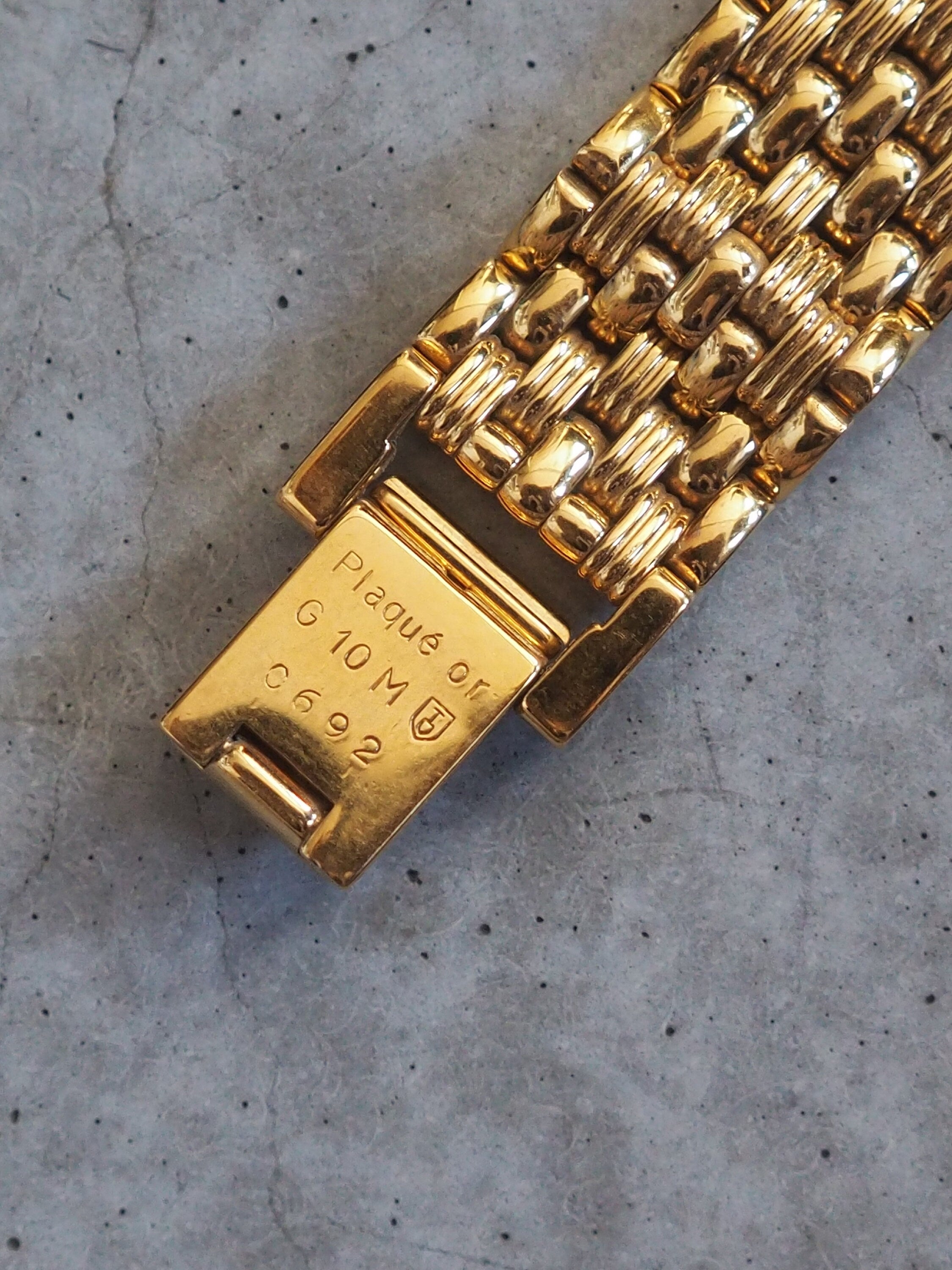 Christian Dior Octagon Roma Watch Gold Metal Quartz Wristwatch Ladies