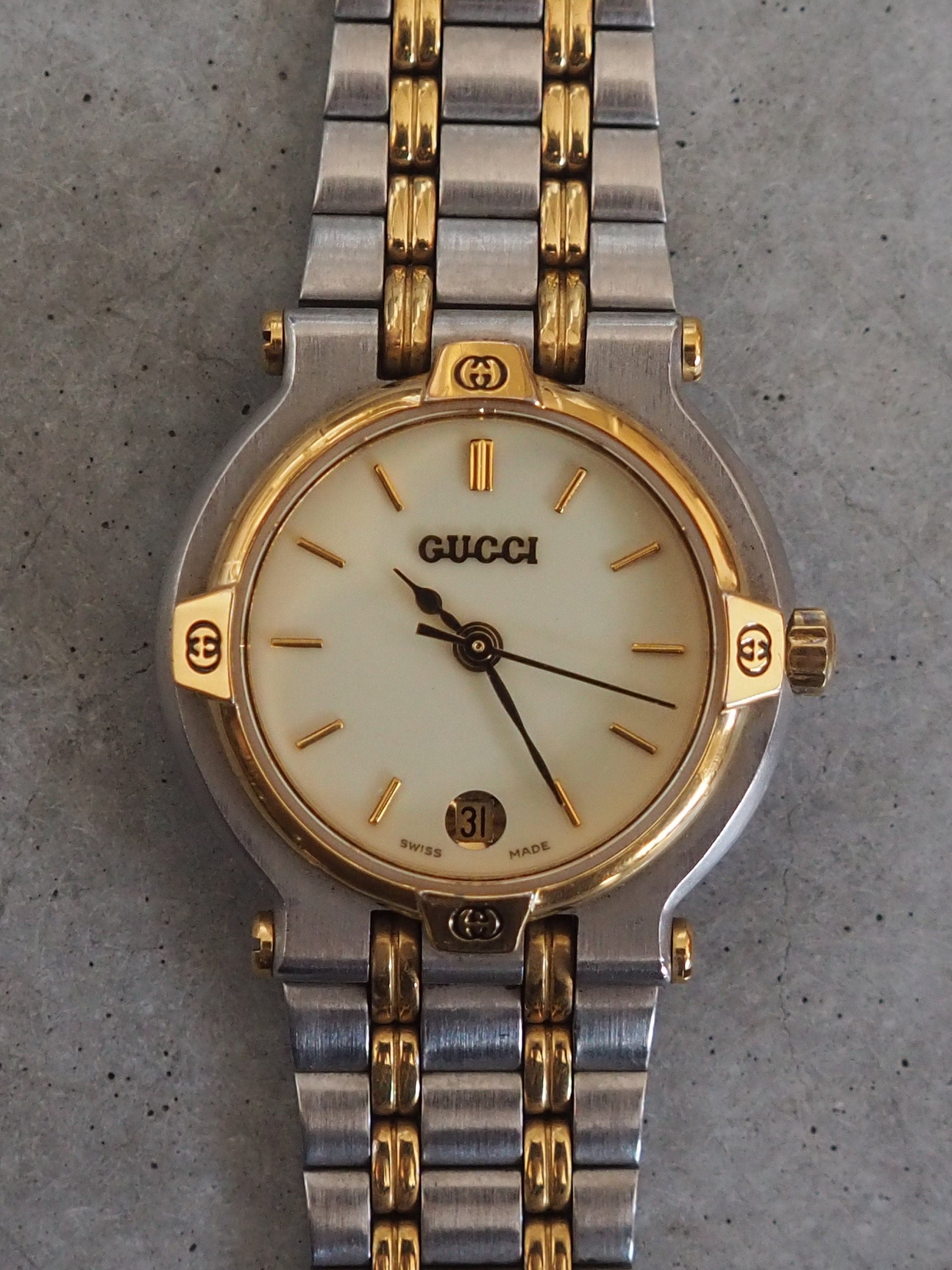 GUCCI Watch Wristwatch GG Gold Silver Metal Old Vintage Authentic