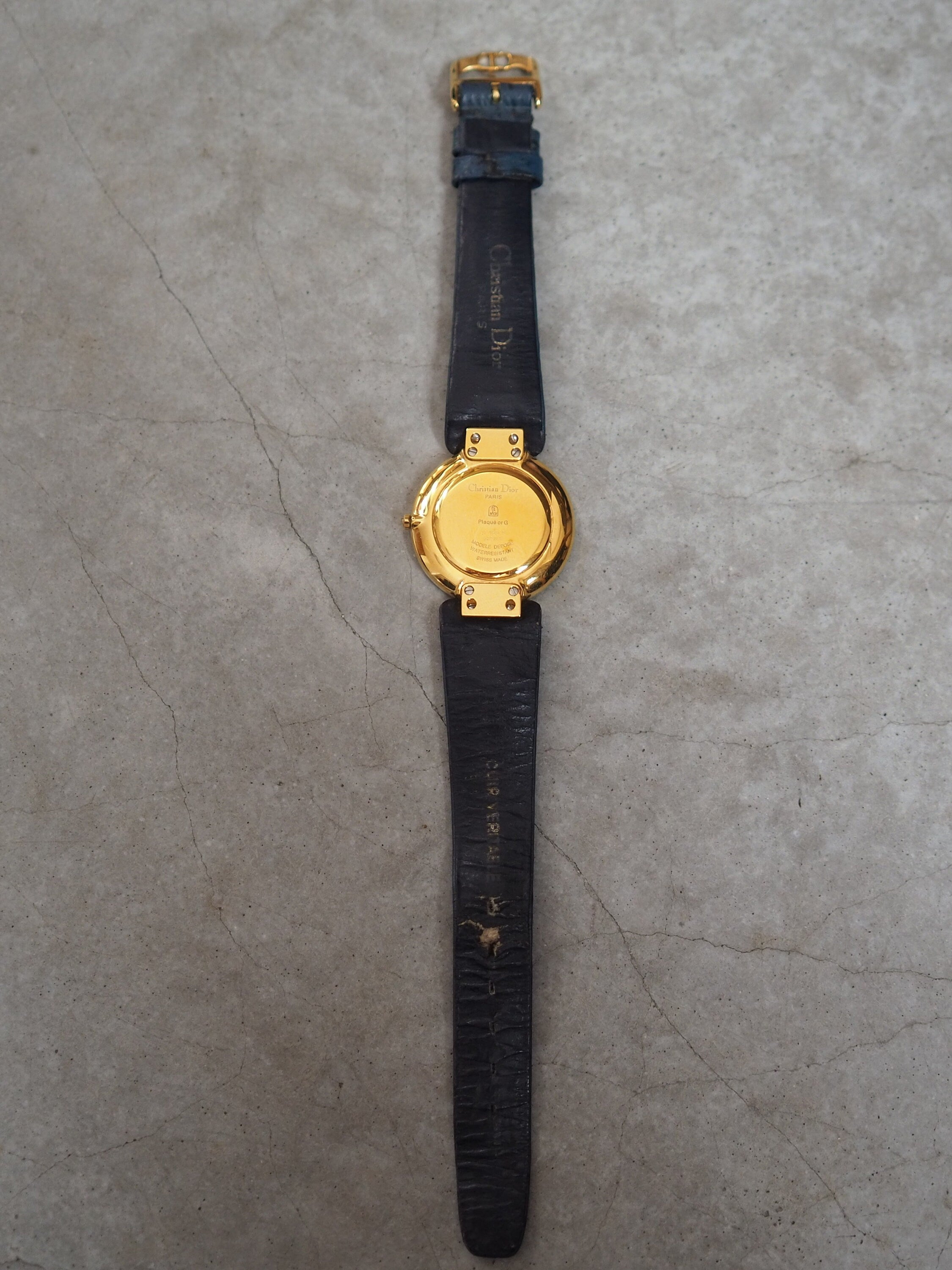 Christian Dior Bagheera Shell Watch Gold Metal Quartz Wristwatch Unisex