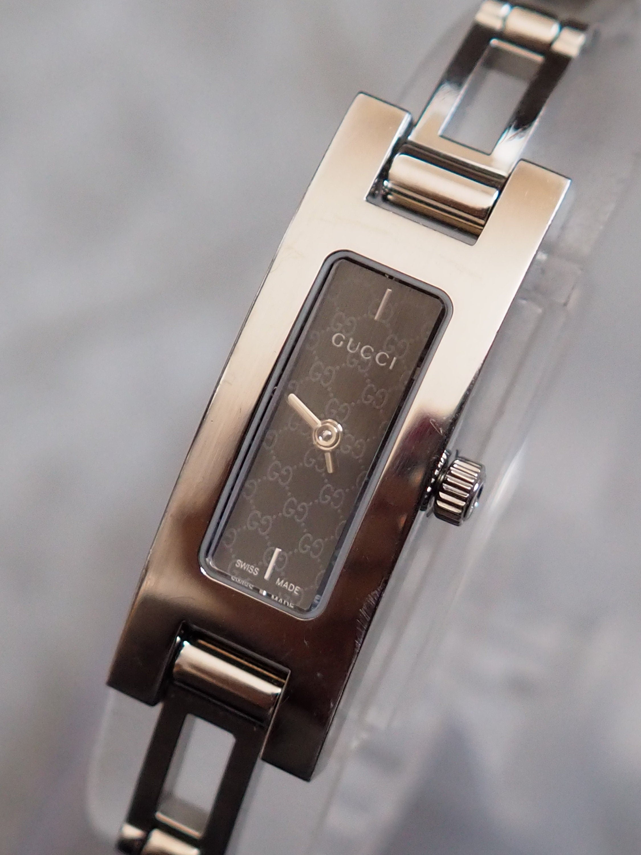 GUCCI GG Watch Wristwatch Silver Stainless steel Vintage Authentic