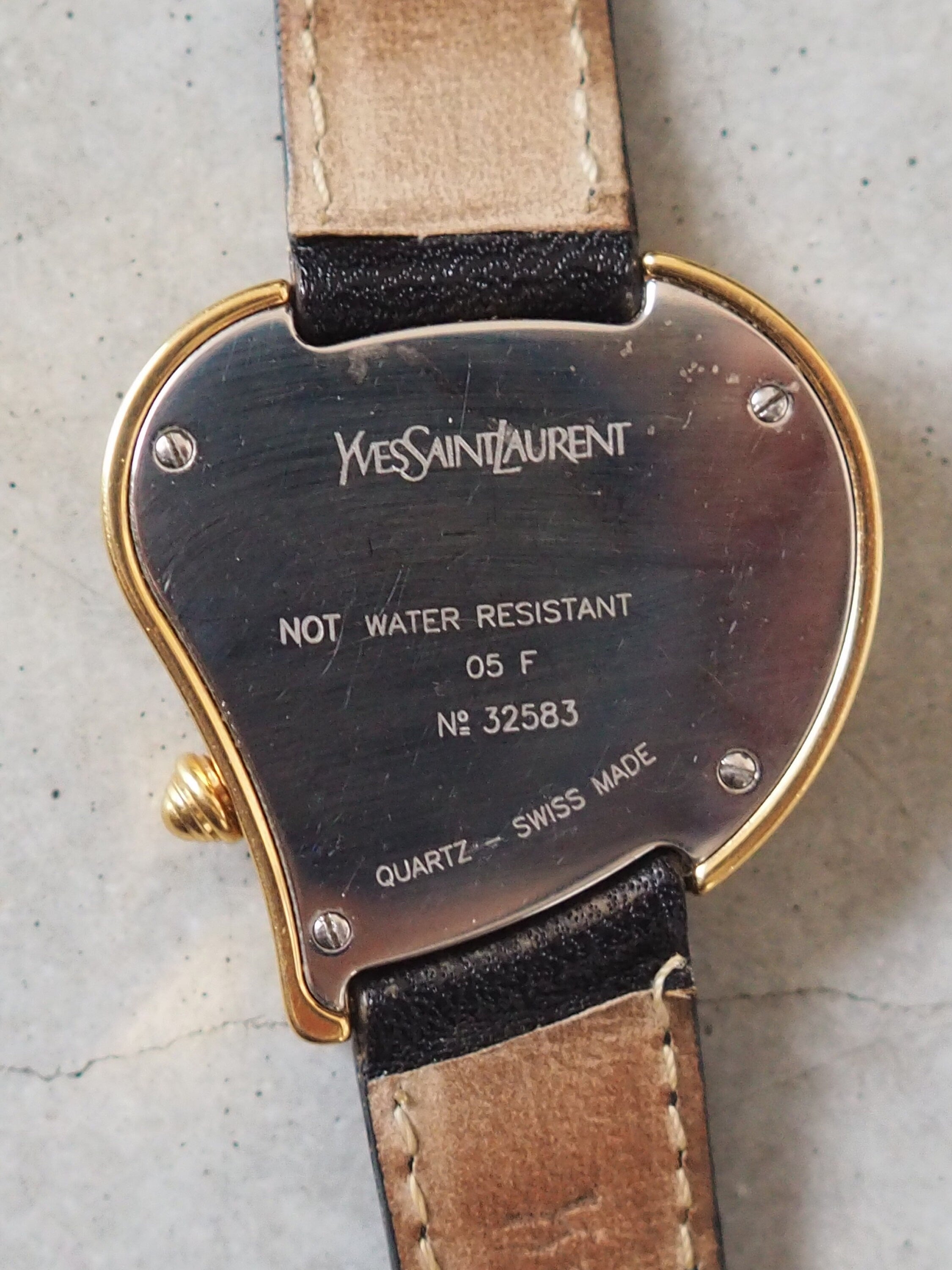 Yves Saint Laurent YSL Heart Watch Wristwatch Logo Gold color Stainless steel