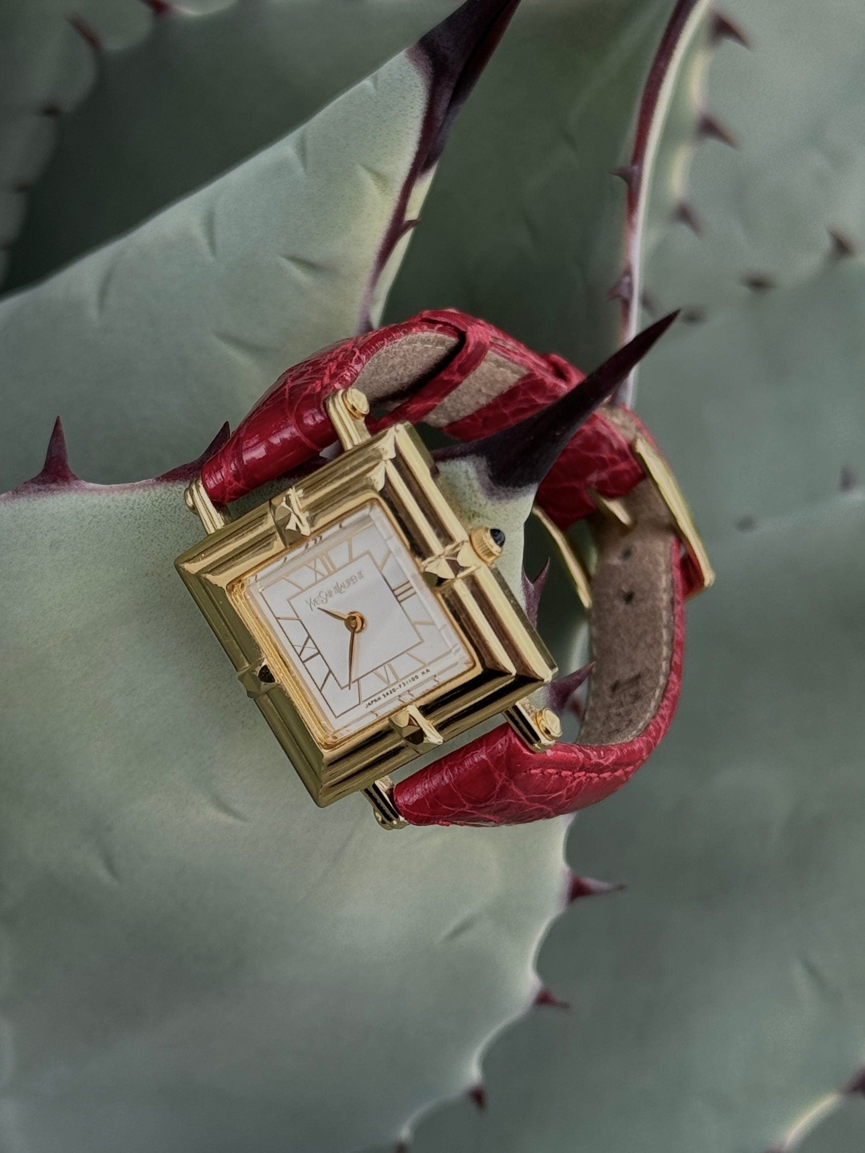 Yves Saint Laurent YSL Square Watch Wristwatch Logo Gold color Stainless steel Leather Authentic