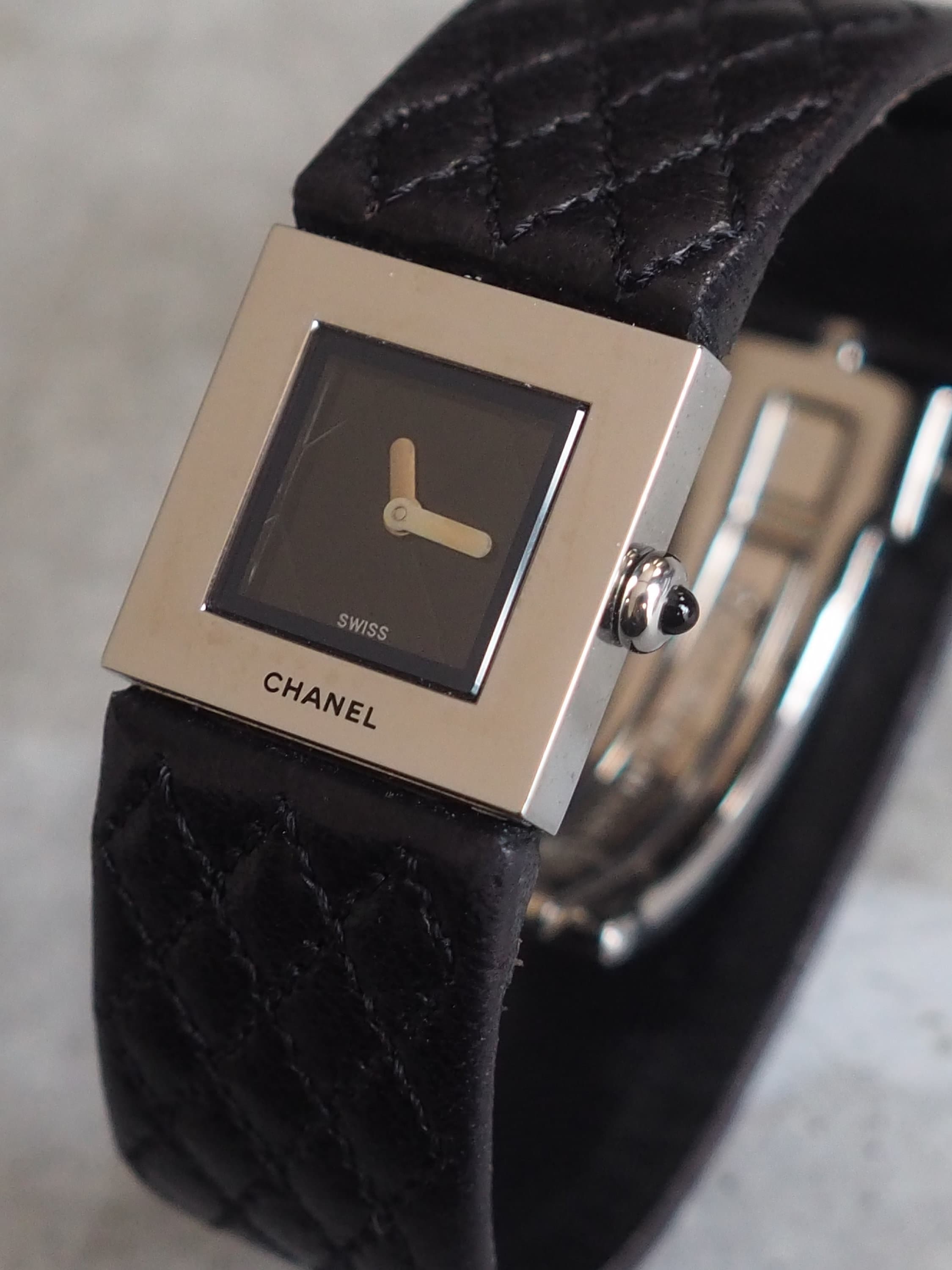 CHANEL Matelasse Watch Steel Leather Quartz Ladies Silver Leather Wristwatch Vintage Authentic