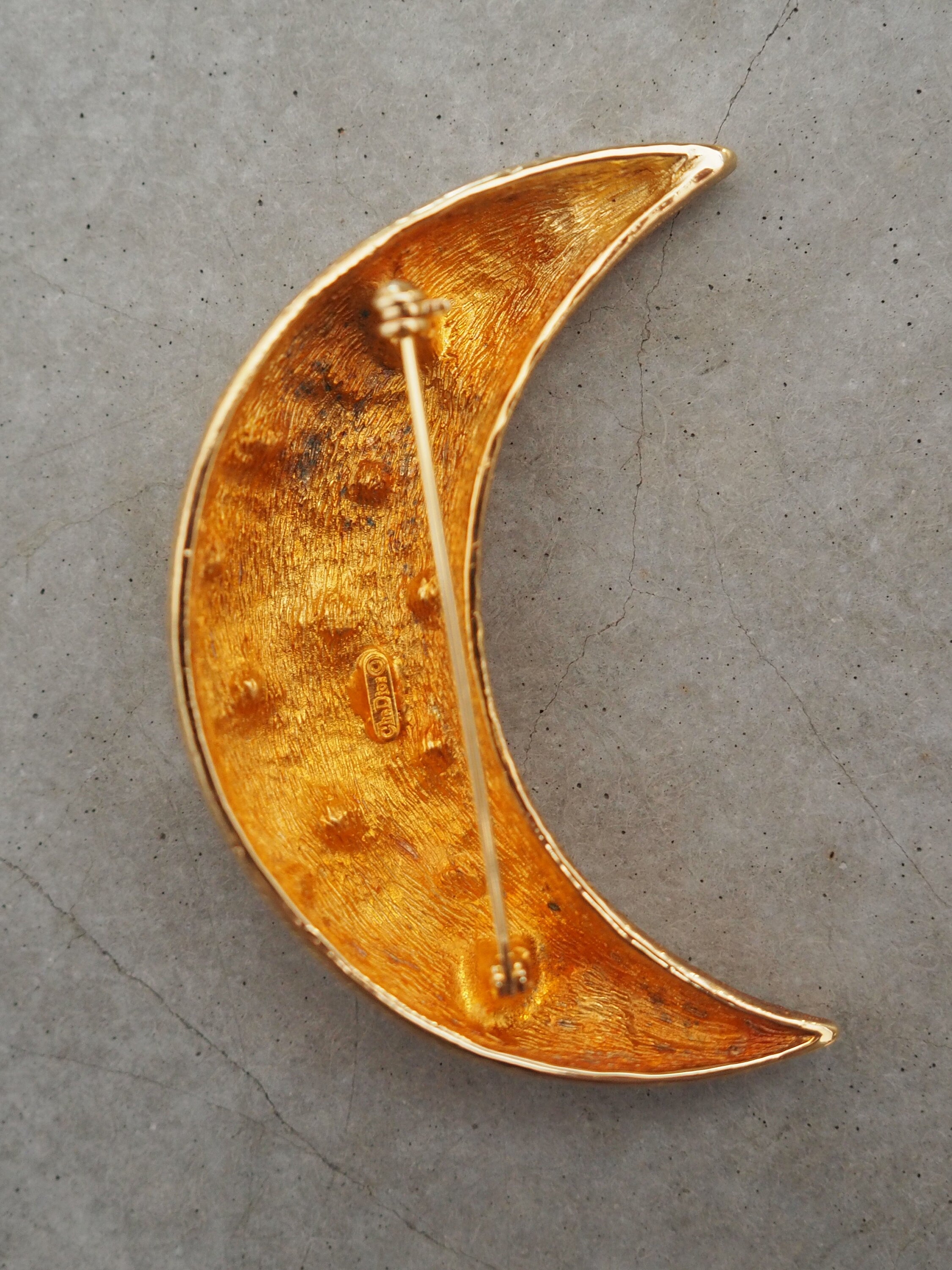 Christian Dior Moon Pin Brooch Vintage Metal Gold Color Authentic