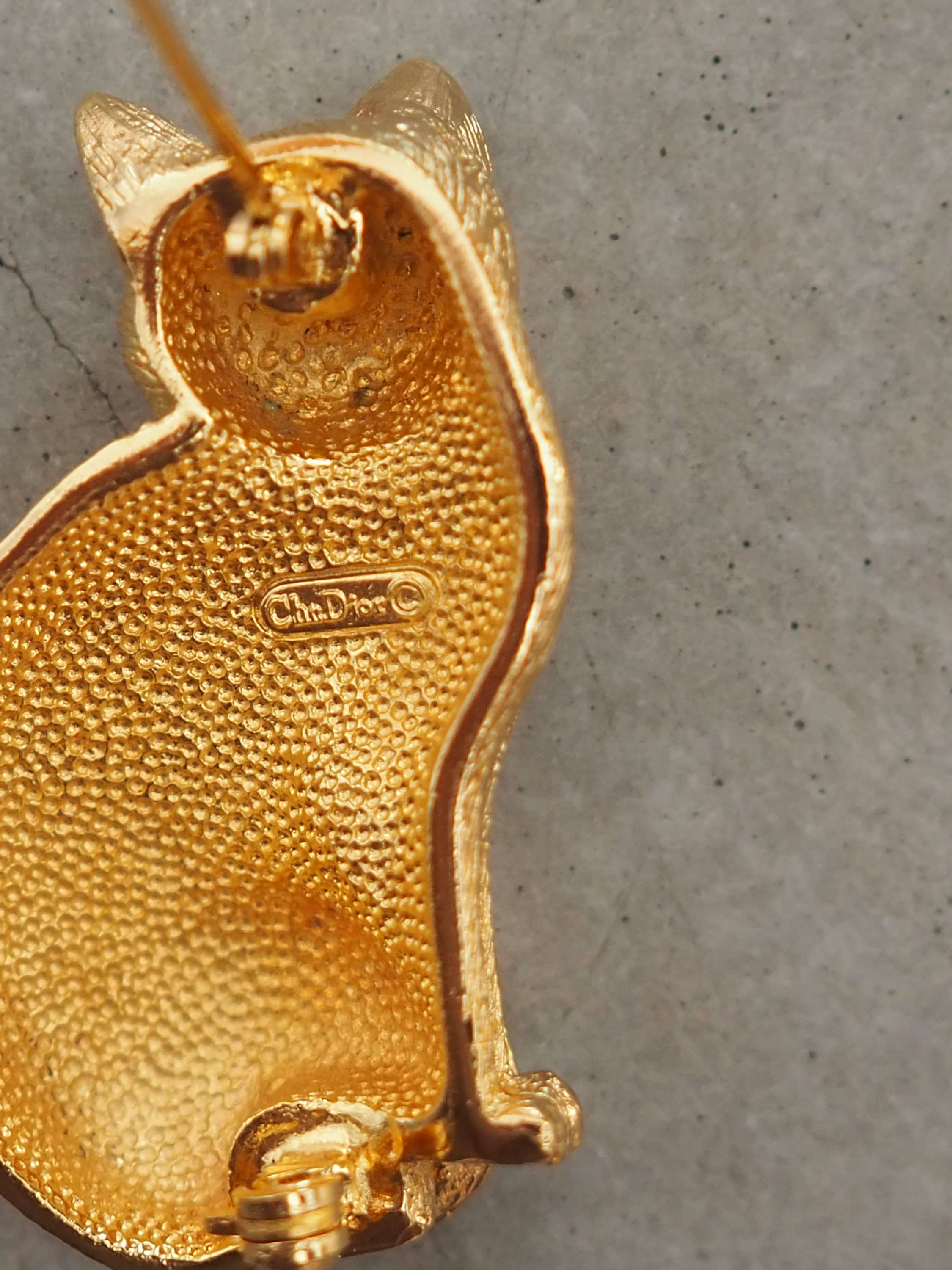Christian Dior Cat Brooch Vintage Metal Gold Color Authentic