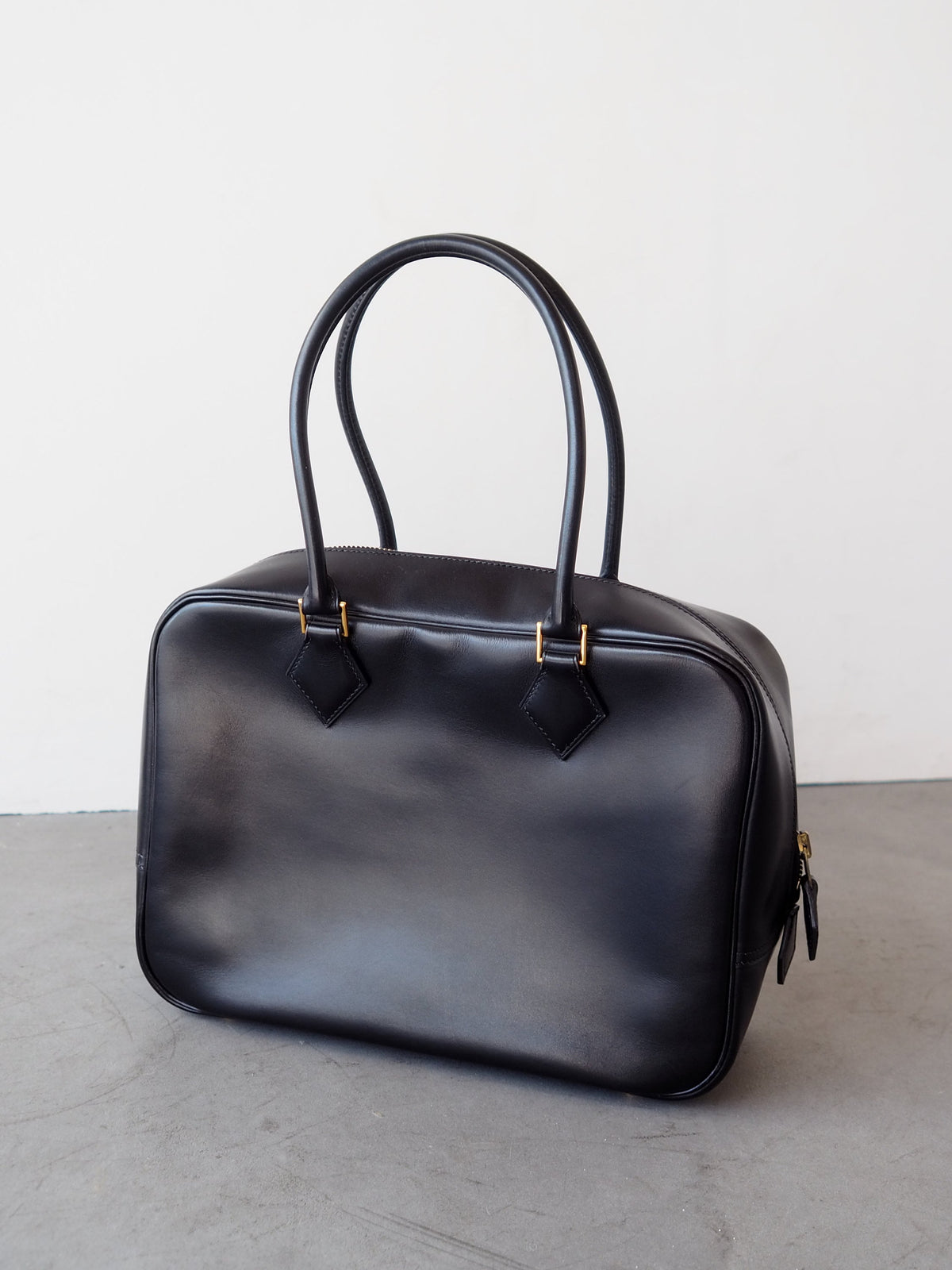 HERMES エルメス プリュム 28 ハンドバッグ ボックスカーフ ブラック 